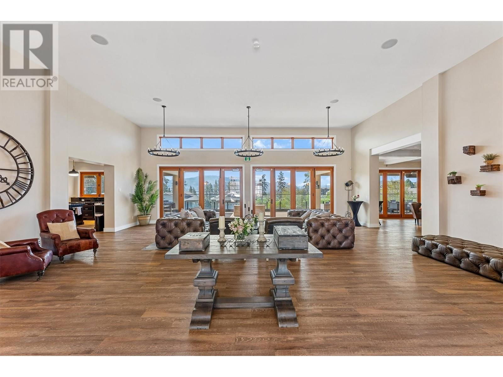 3340 MIMOSA DRIVE Image 32