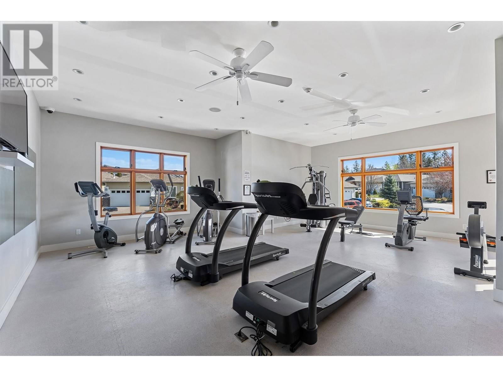 3340 MIMOSA DRIVE Image 37