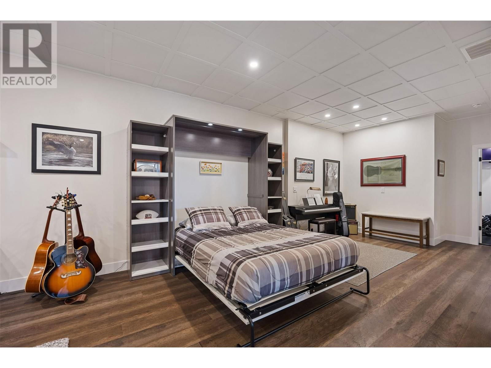 3641 SILLARO PLACE Image 26