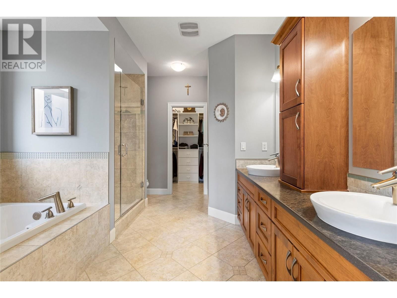 2701 MOUNTVIEW DRIVE Image 31