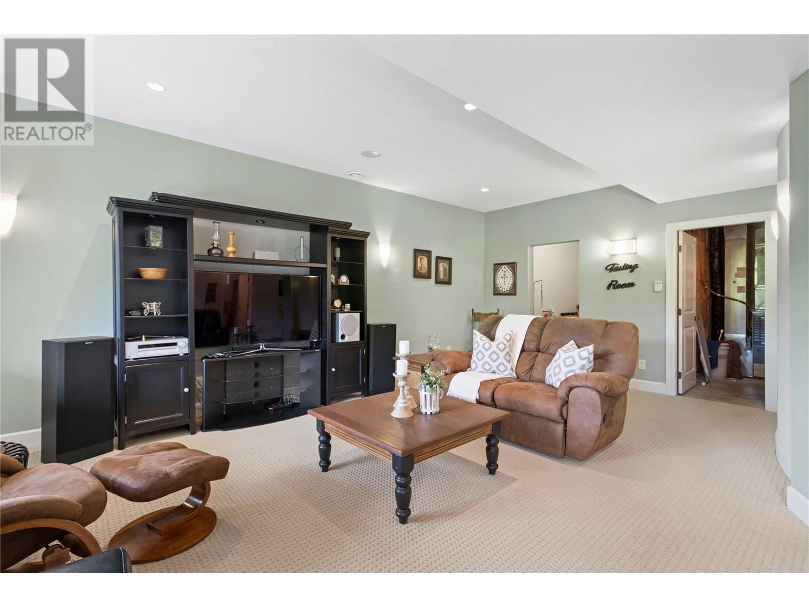 2701 MOUNTVIEW DRIVE Image 46
