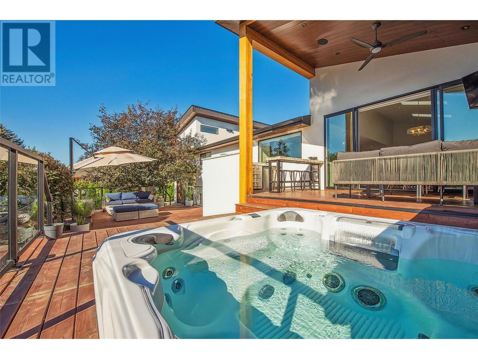 4354 KENSINGTON DRIVE Image 17