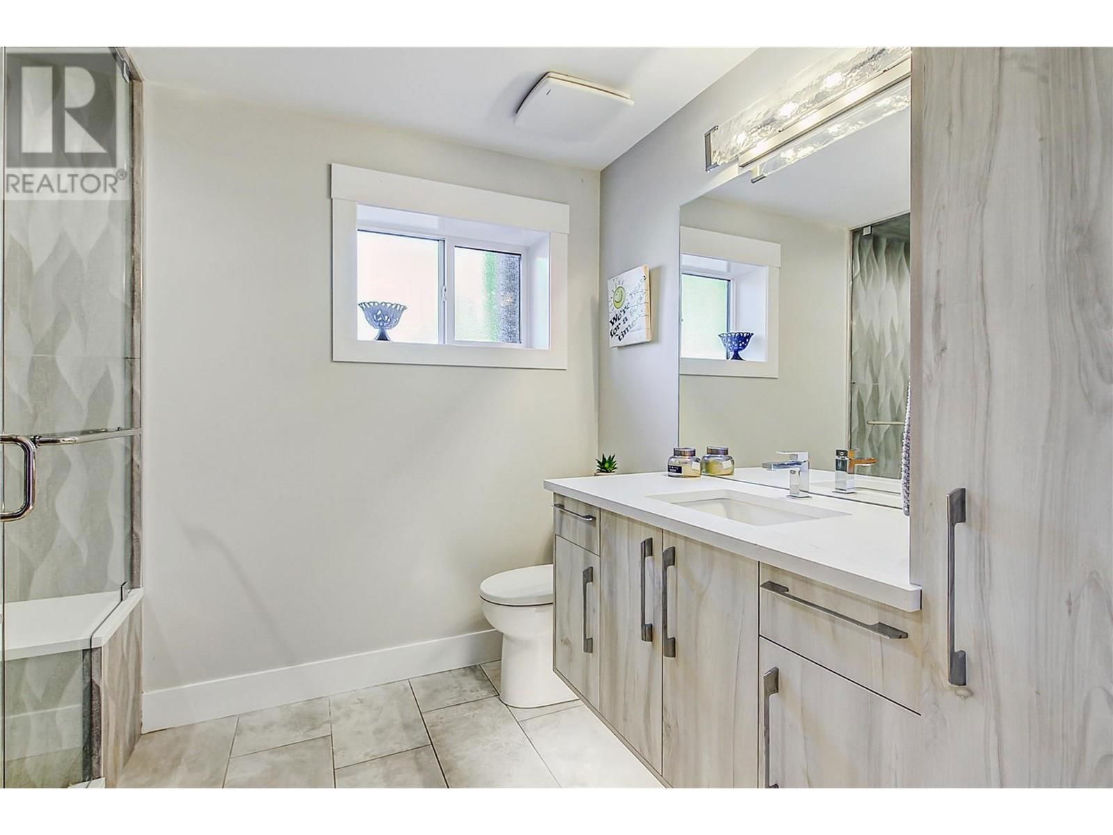 4354 KENSINGTON DRIVE Image 40
