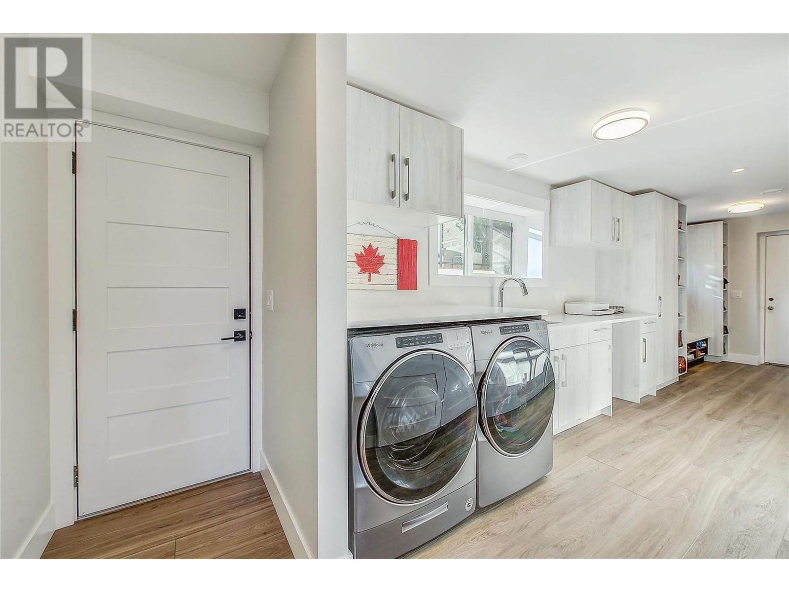 4354 KENSINGTON DRIVE Image 42