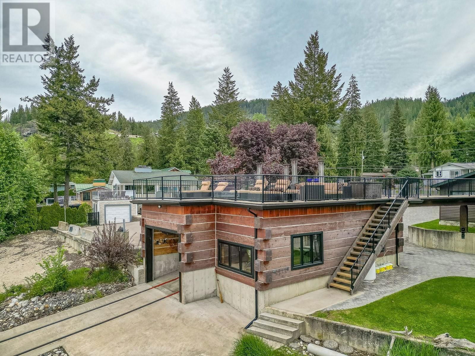 78 MONTCALM CRESCENT Image 3