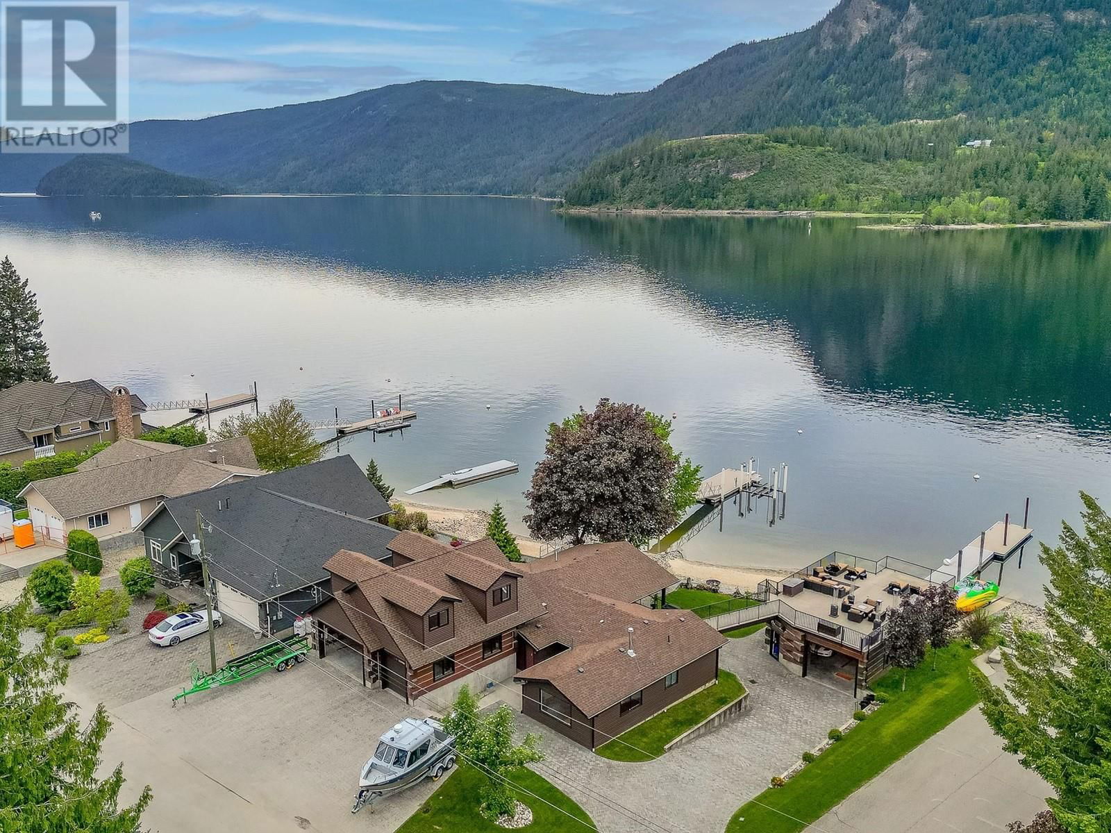 78 MONTCALM CRESCENT Image 52