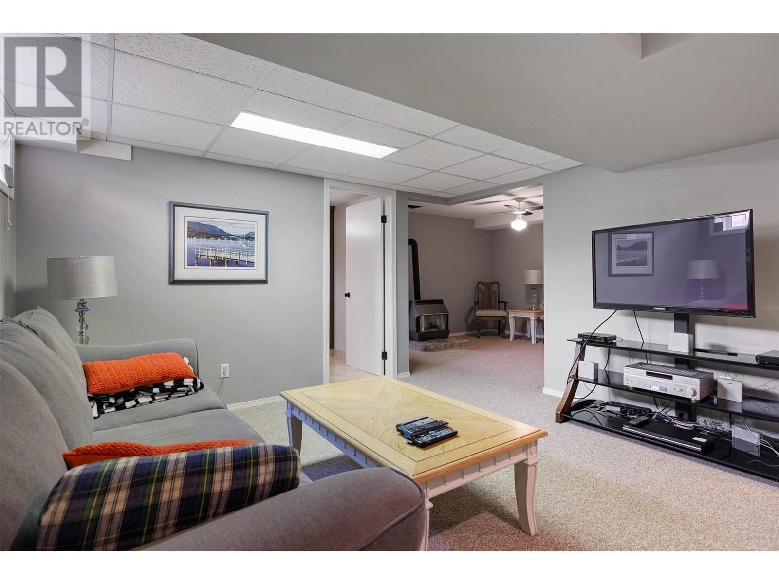 2643 O'REILLY ROAD Image 42
