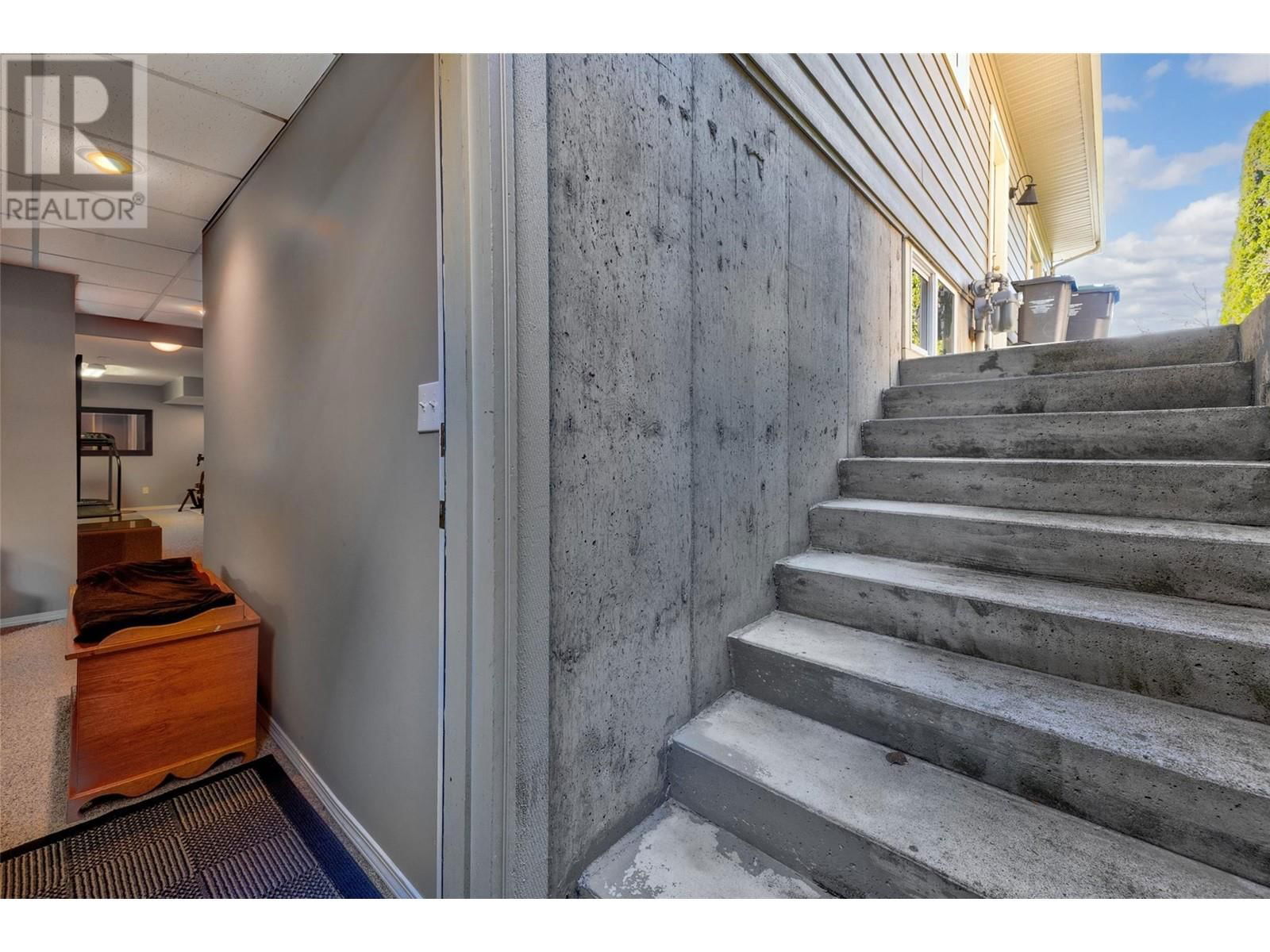 2643 O'REILLY ROAD Image 53