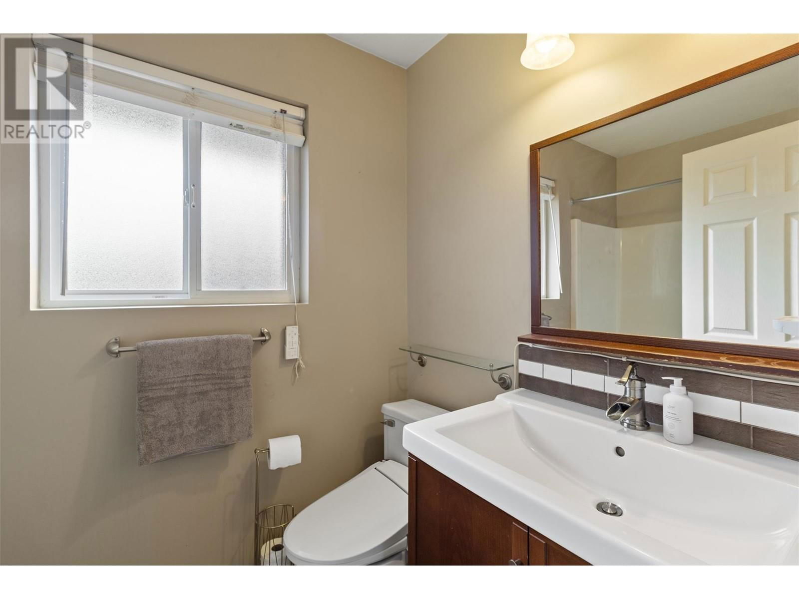 837 DUNROBIN DRIVE Image 25