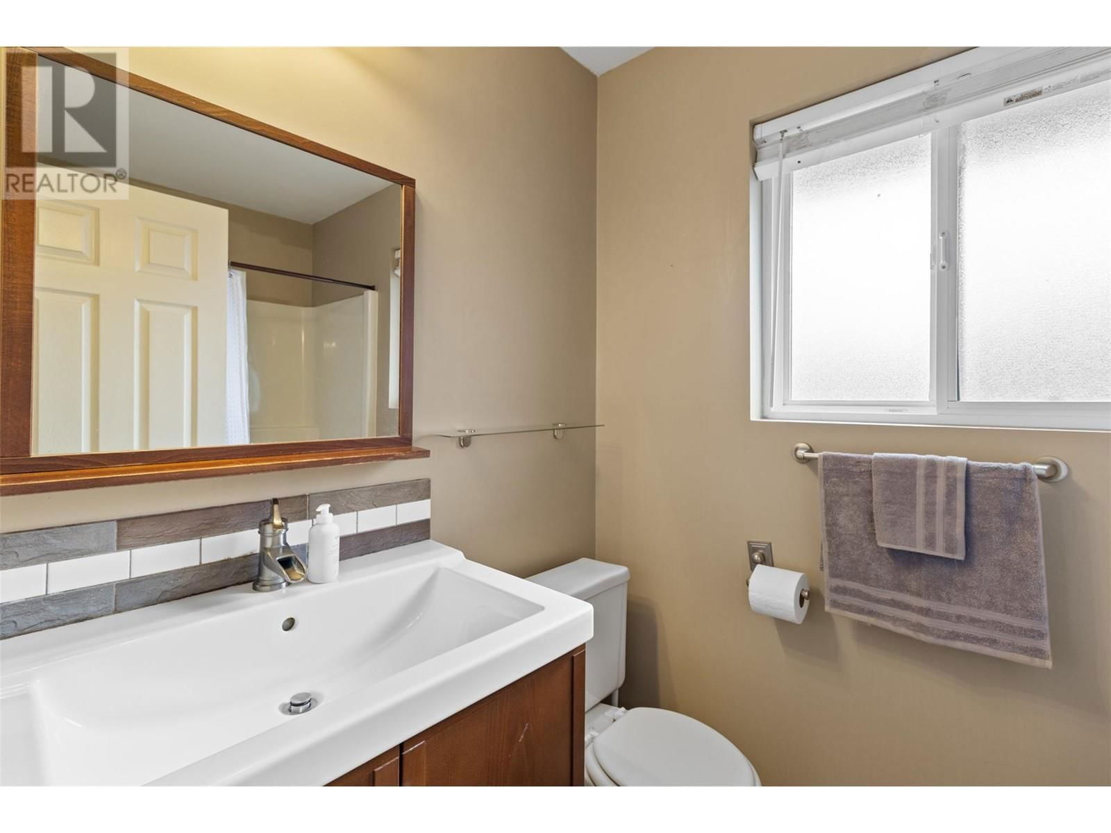 837 DUNROBIN DRIVE Image 29