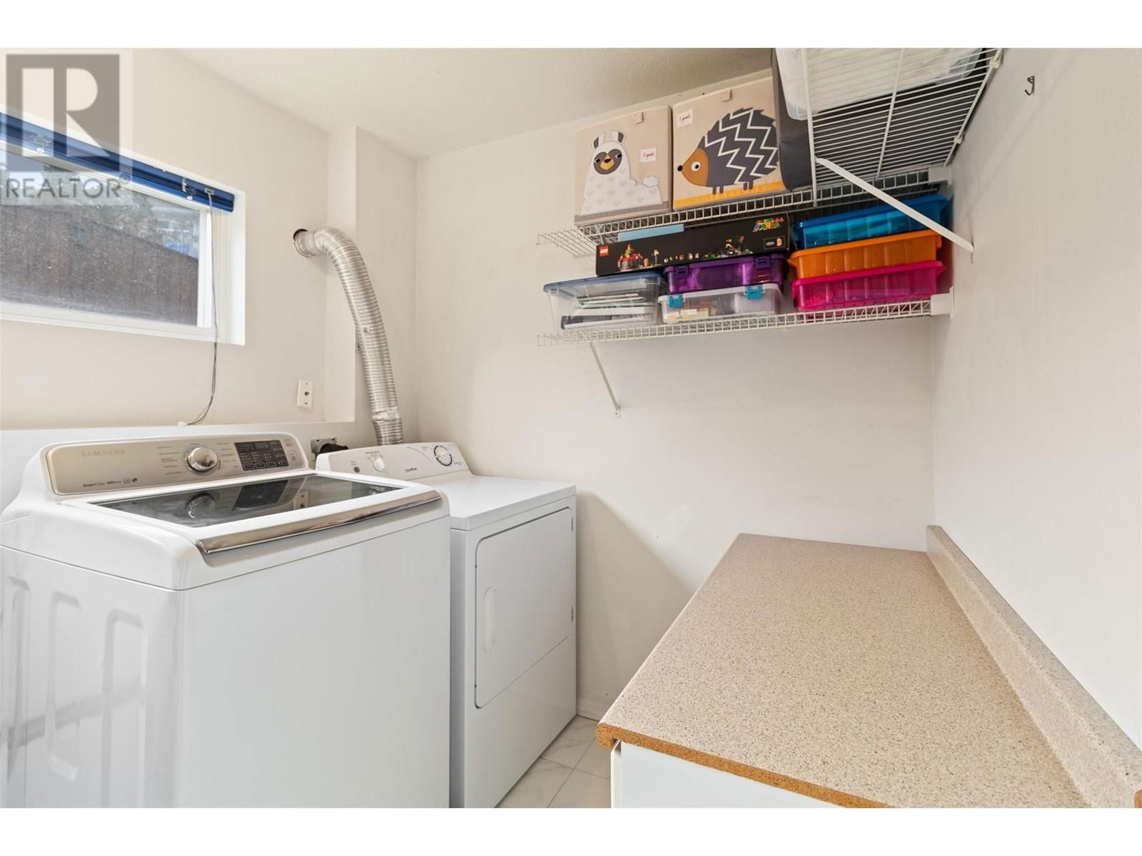 837 DUNROBIN DRIVE Image 38