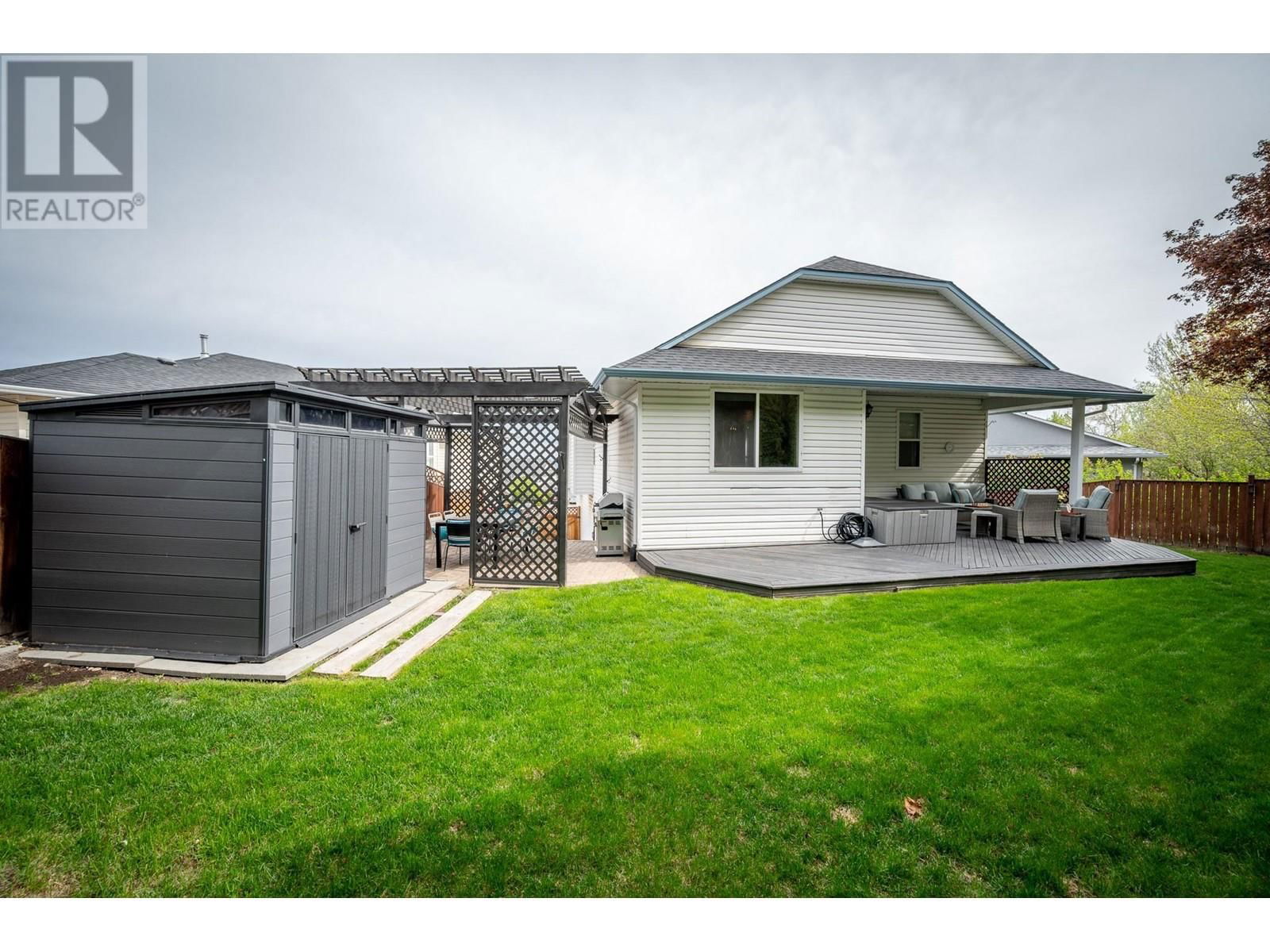837 DUNROBIN DRIVE Image 44