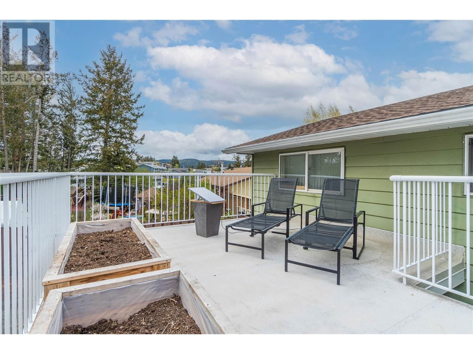 172 ASPEN CRESCENT Image 14
