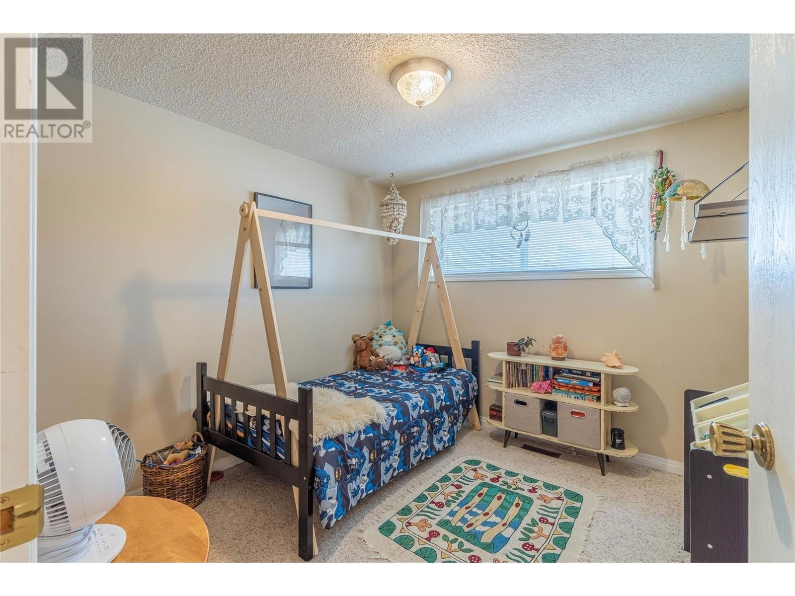 172 ASPEN CRESCENT Image 20