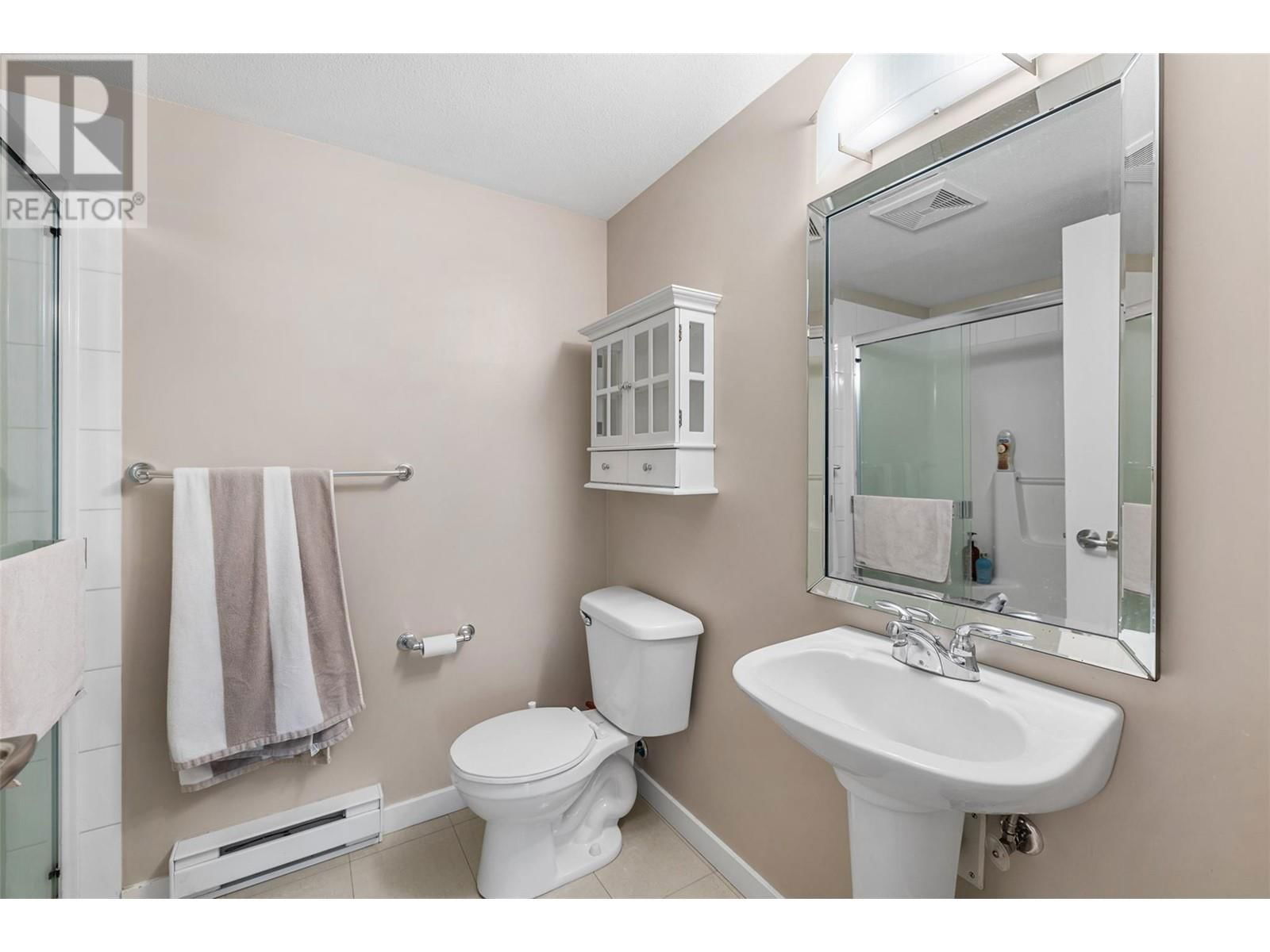 303 - 571 YATES ROAD Image 17