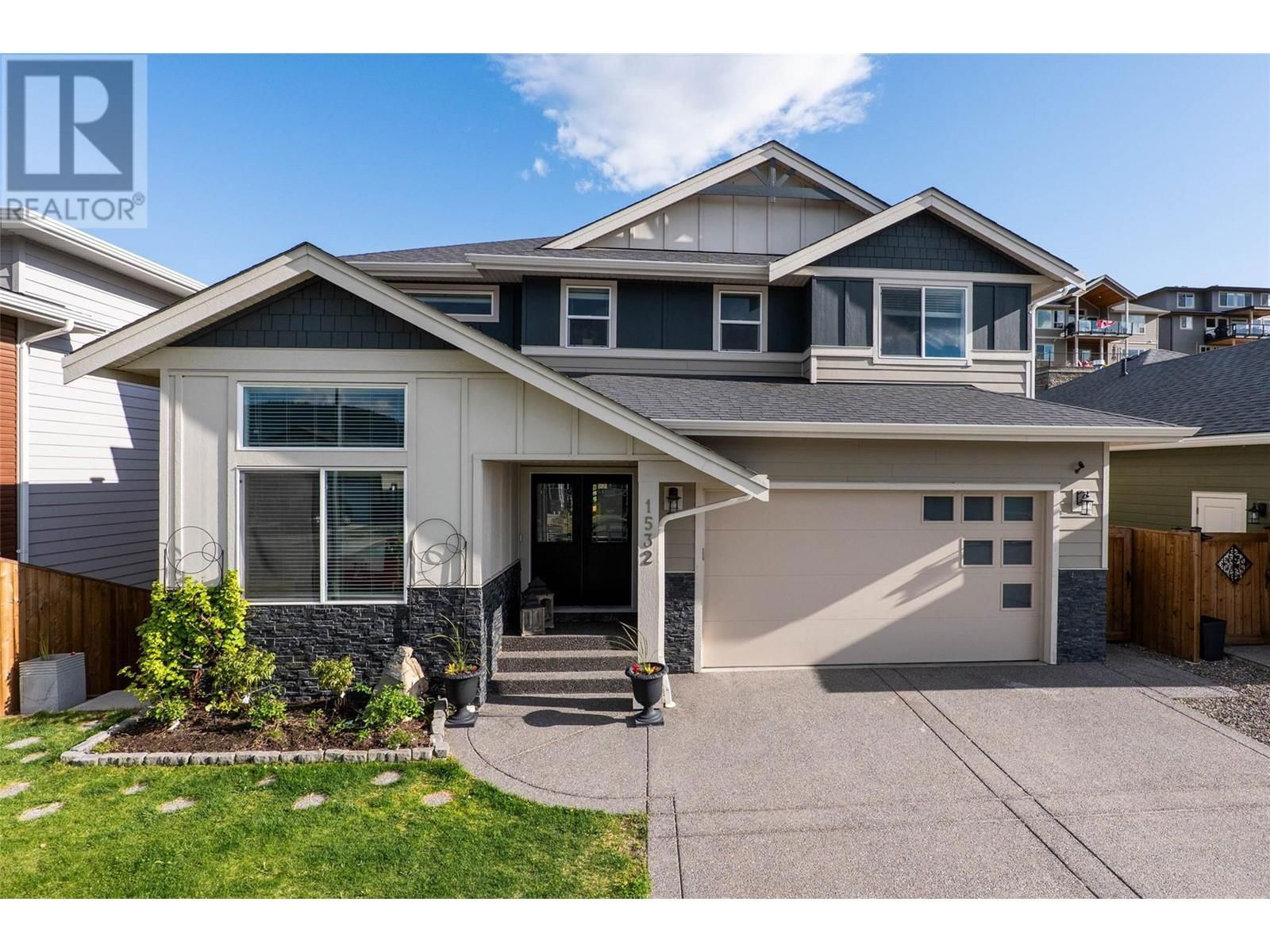 1532 EMERALD DRIVE Image 1