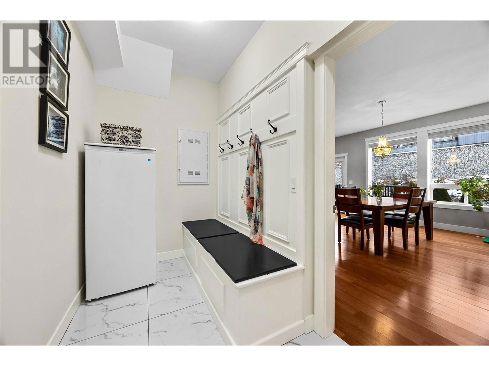 1532 EMERALD DRIVE Image 19