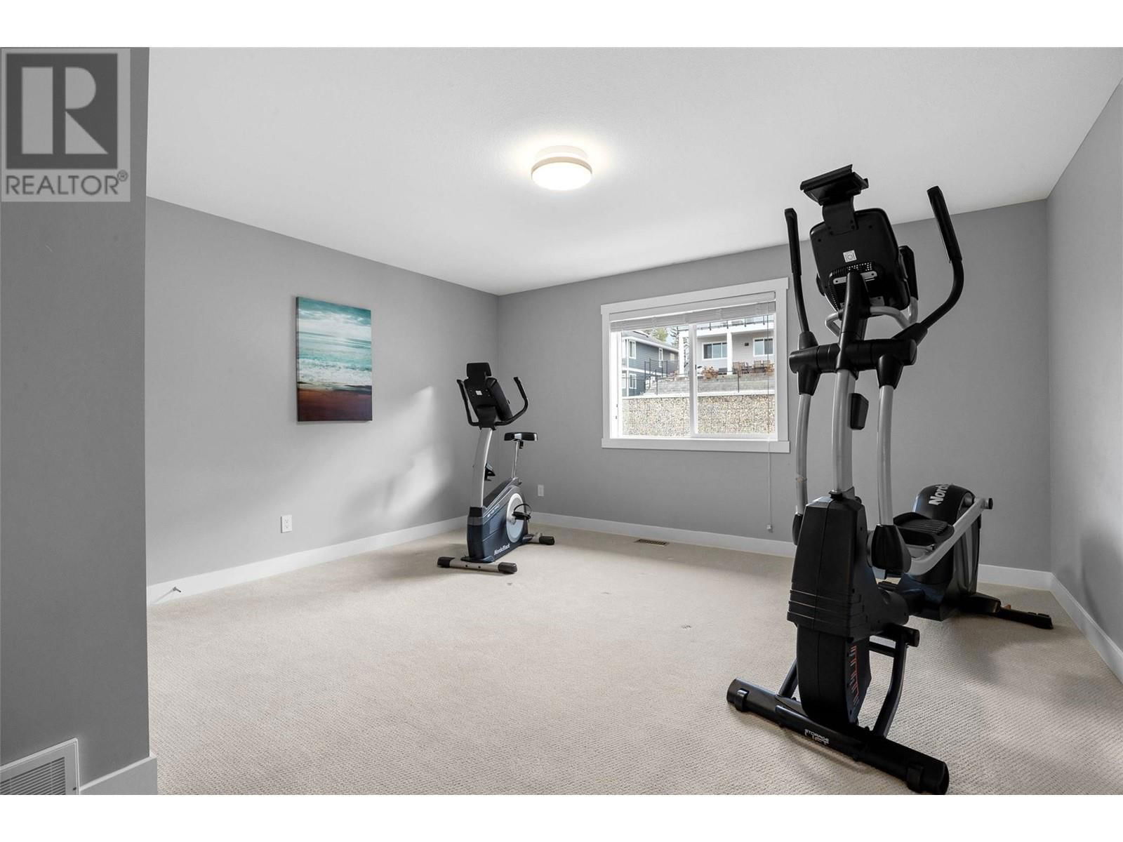 1532 EMERALD DRIVE Image 34
