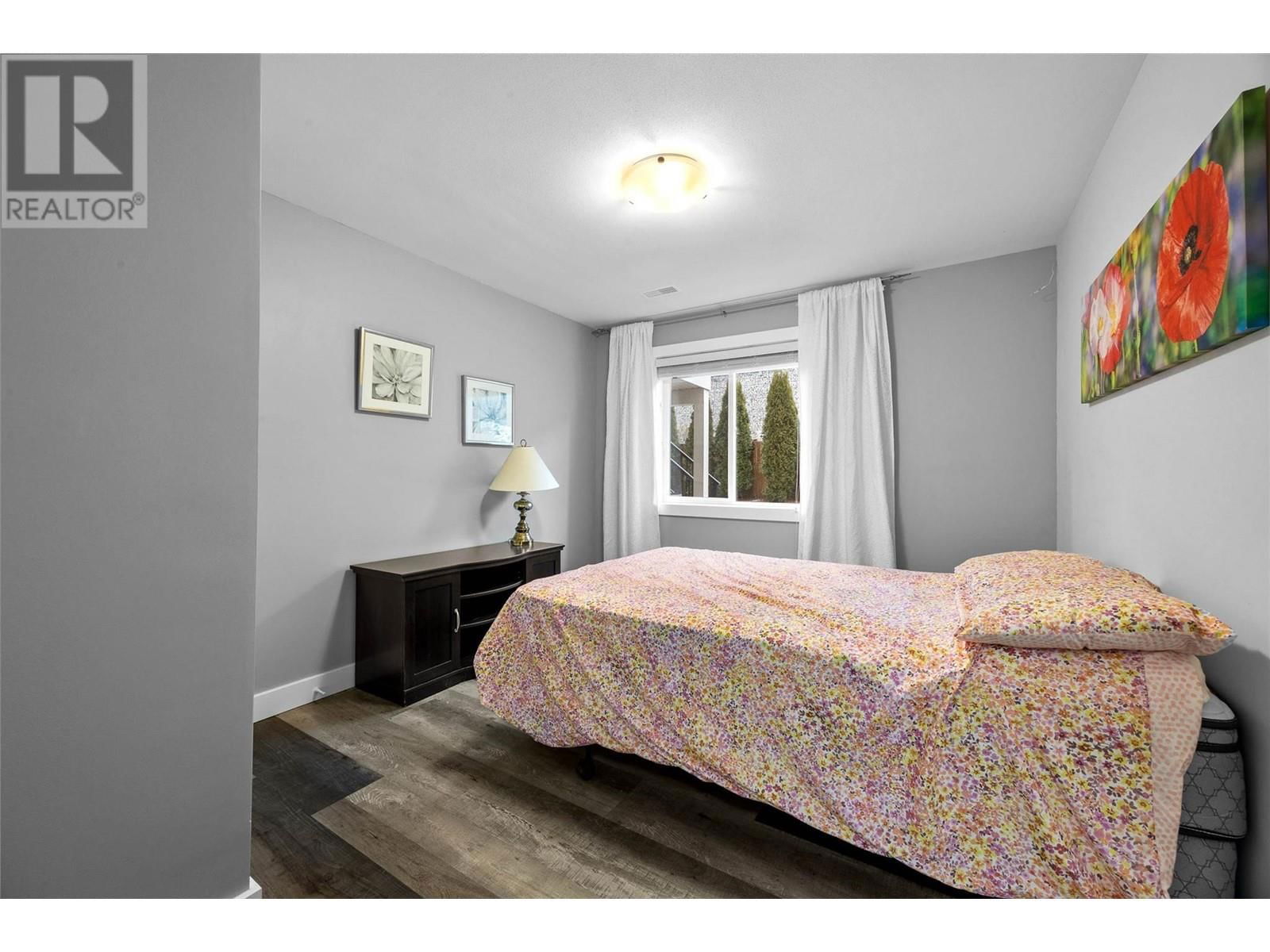1532 EMERALD DRIVE Image 41