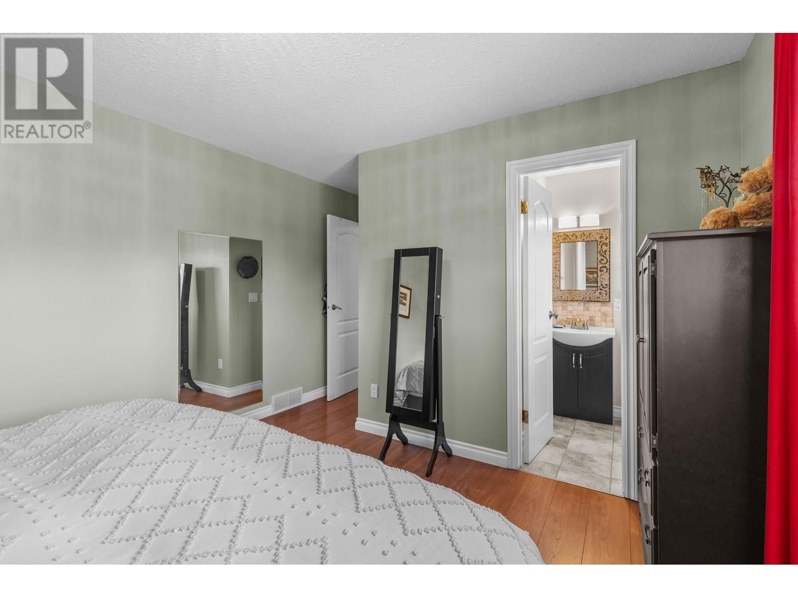 2138 WITT ROAD Image 17