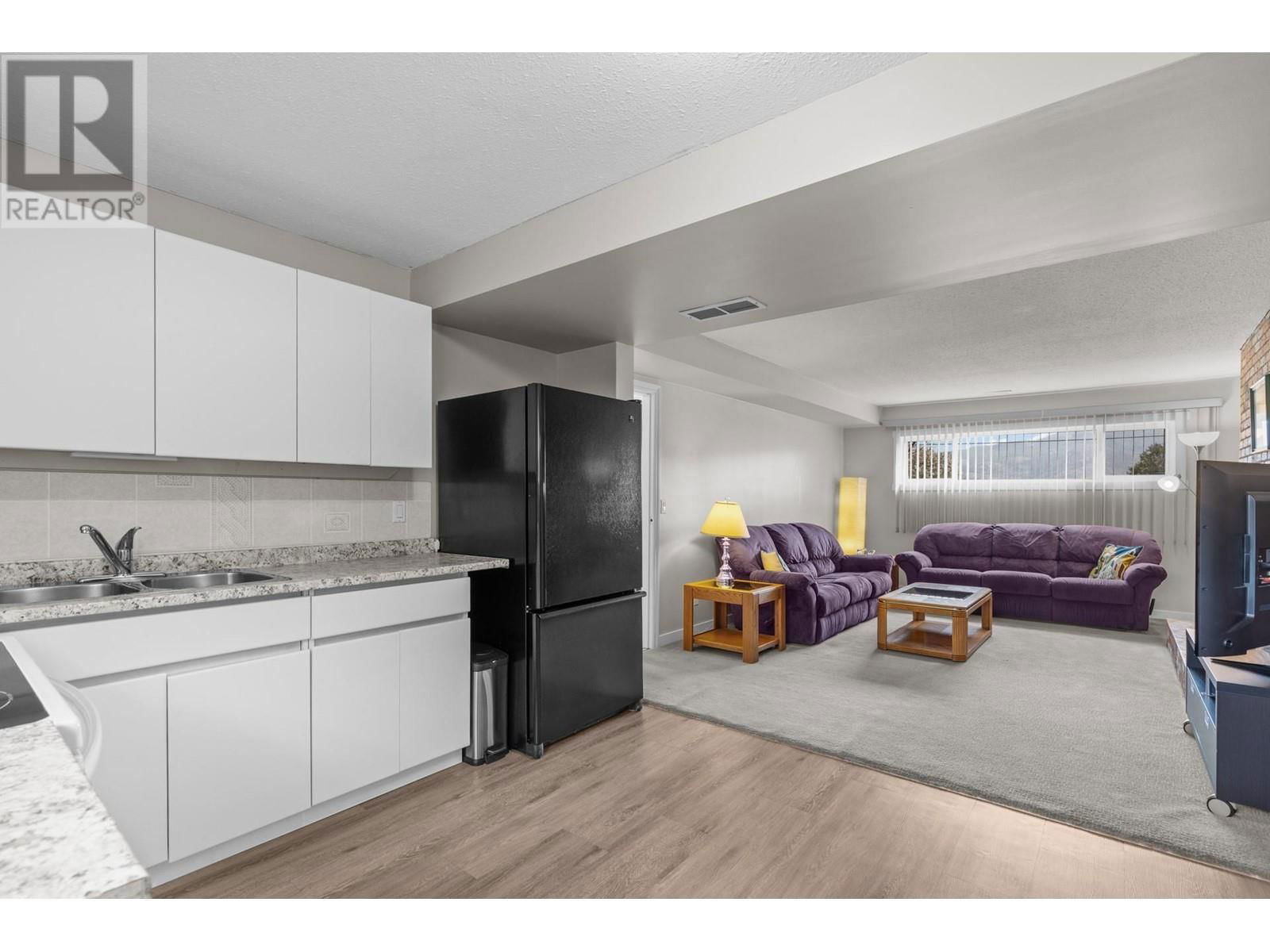 2138 WITT ROAD Image 29