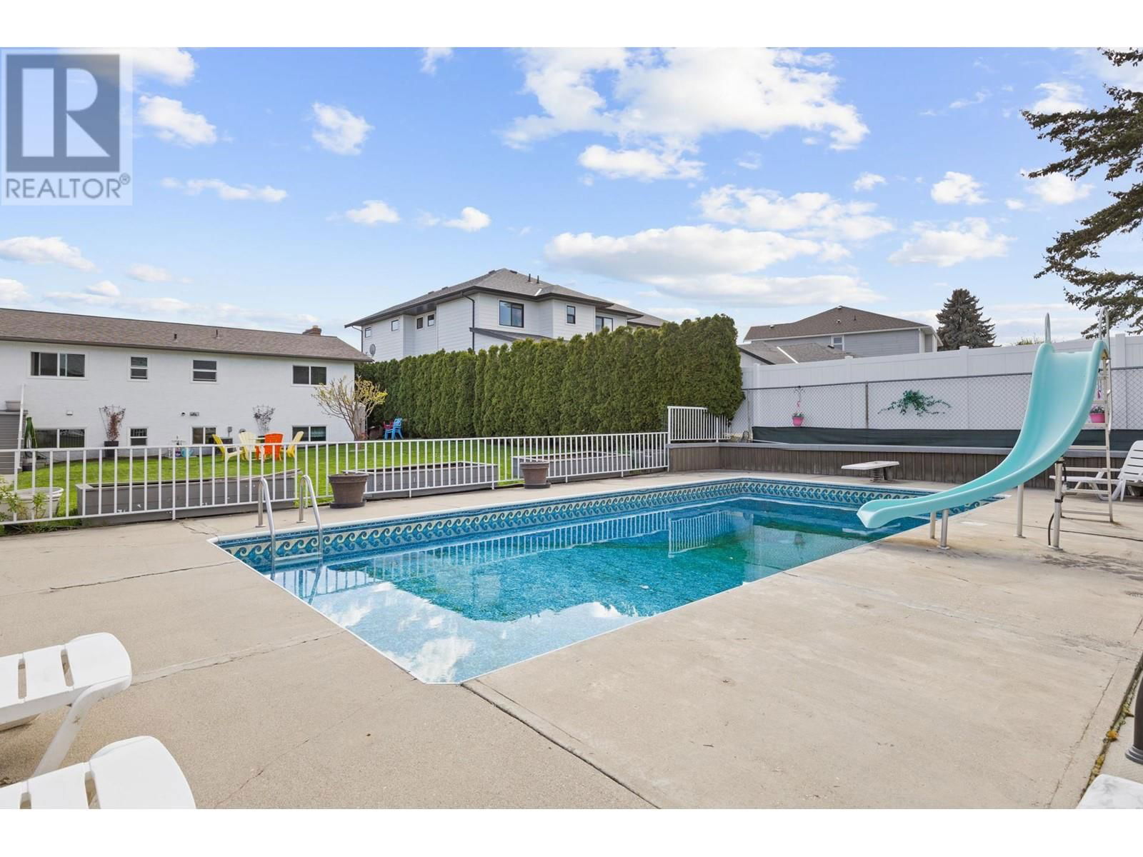 2138 WITT ROAD Image 44