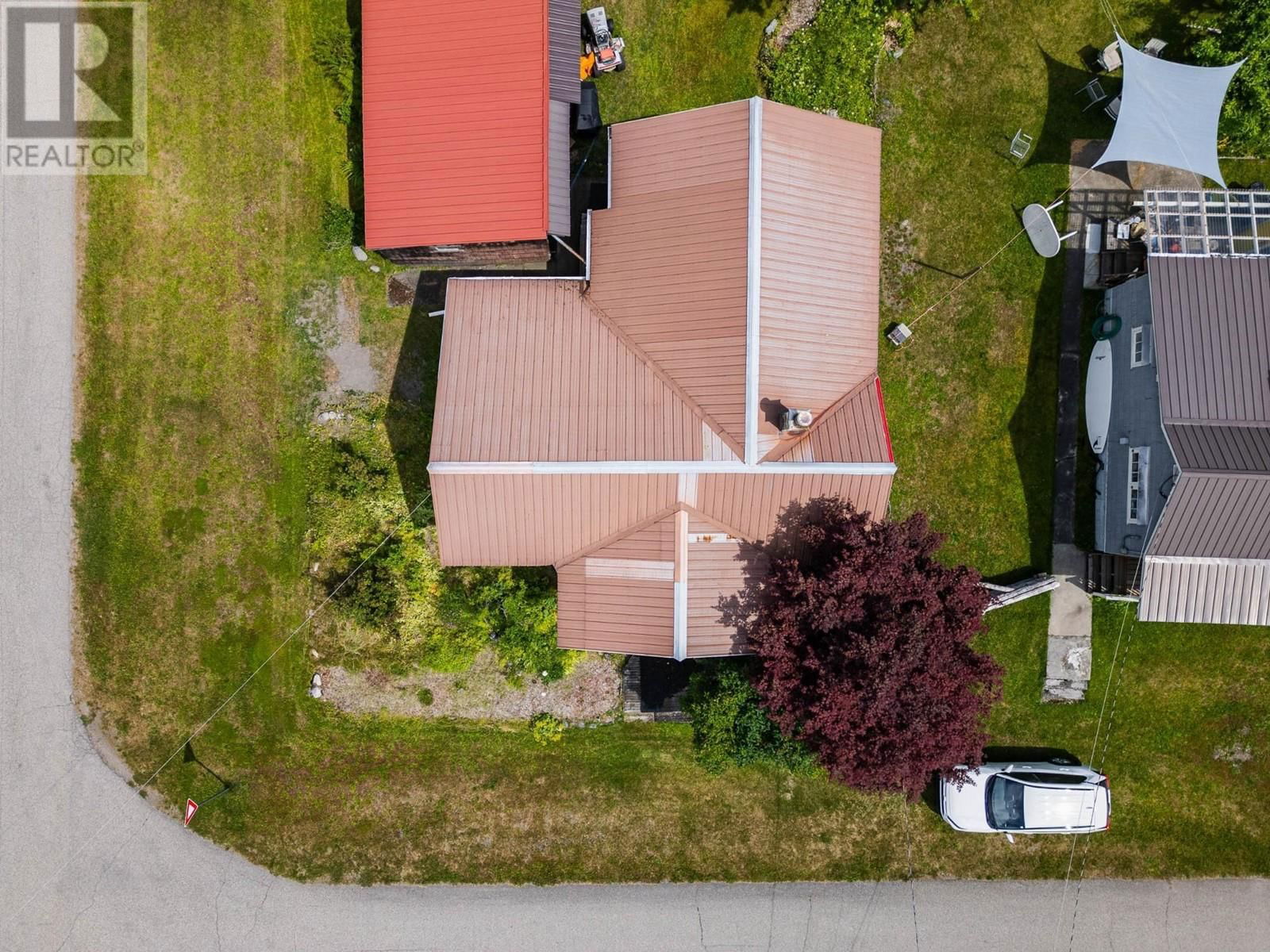 112 JOSEPHINE STREET Image 4