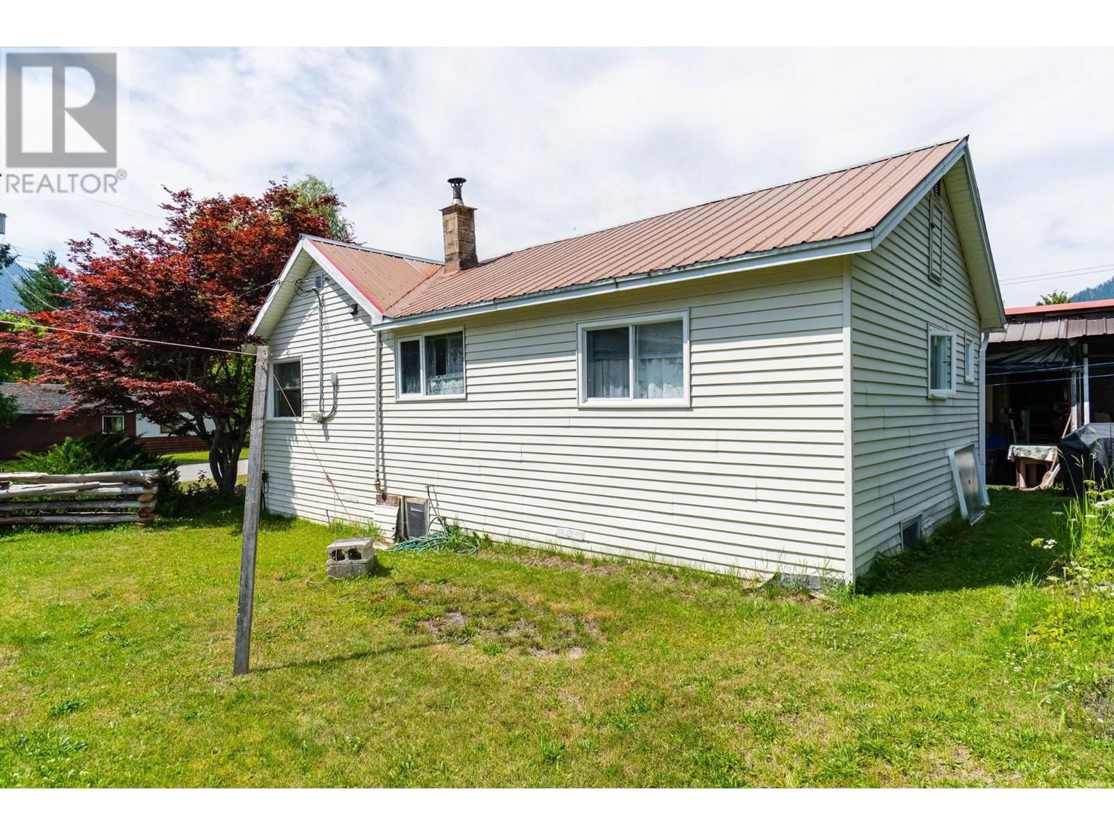 112 JOSEPHINE STREET Image 9