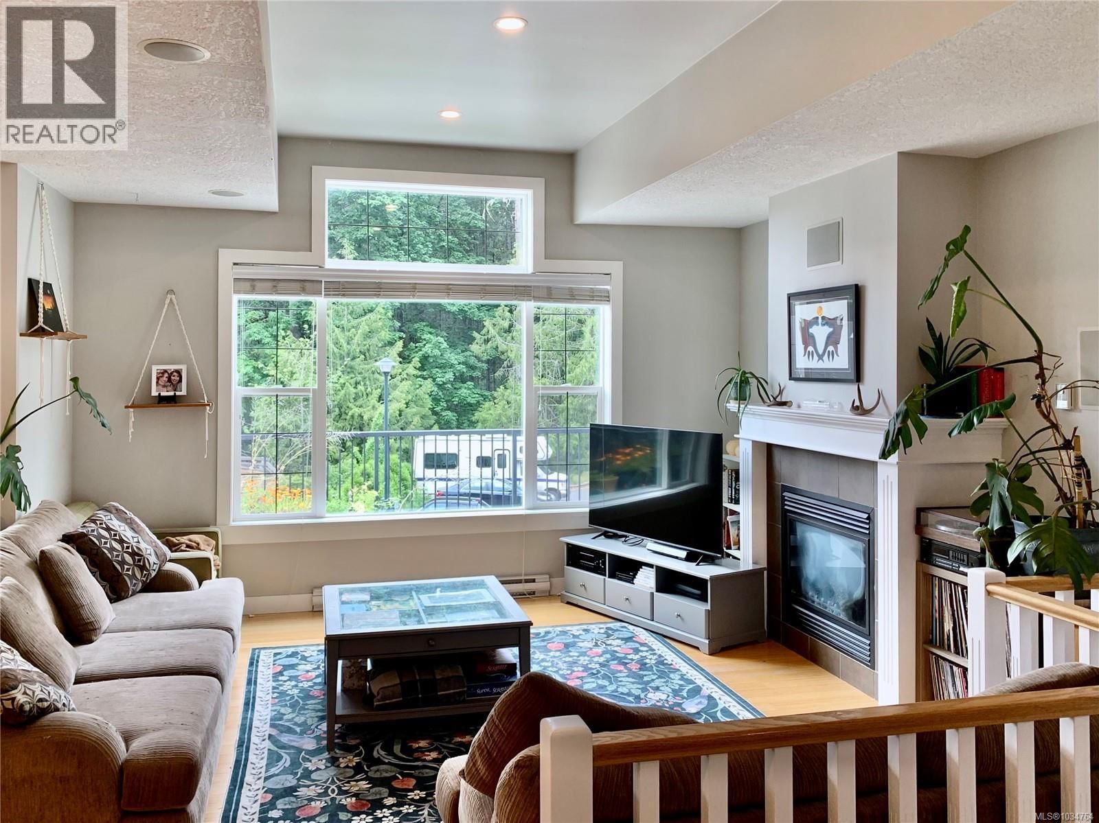 3379 Sewell Lane property photo