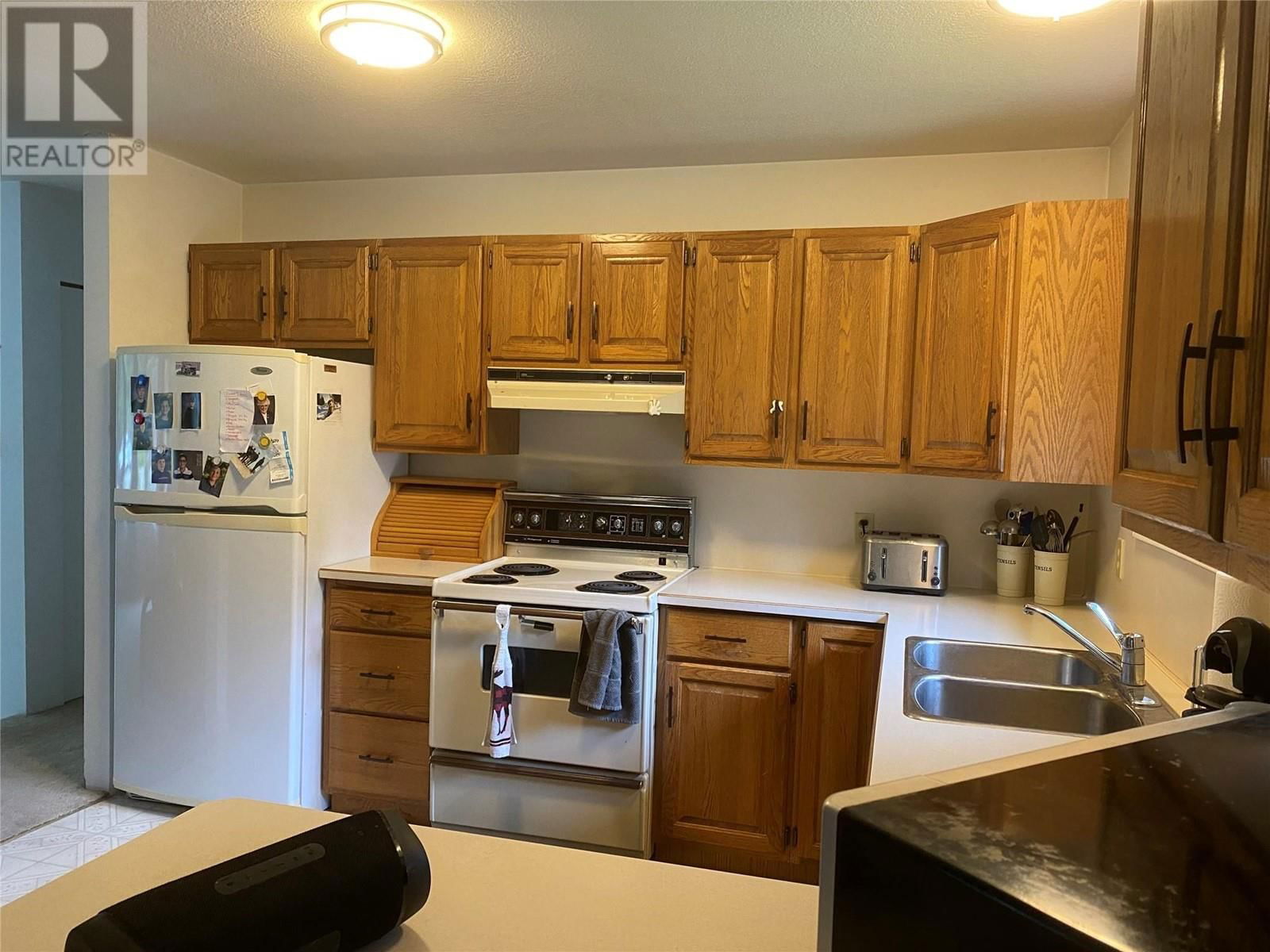 1050 WEBB ROAD Image 12