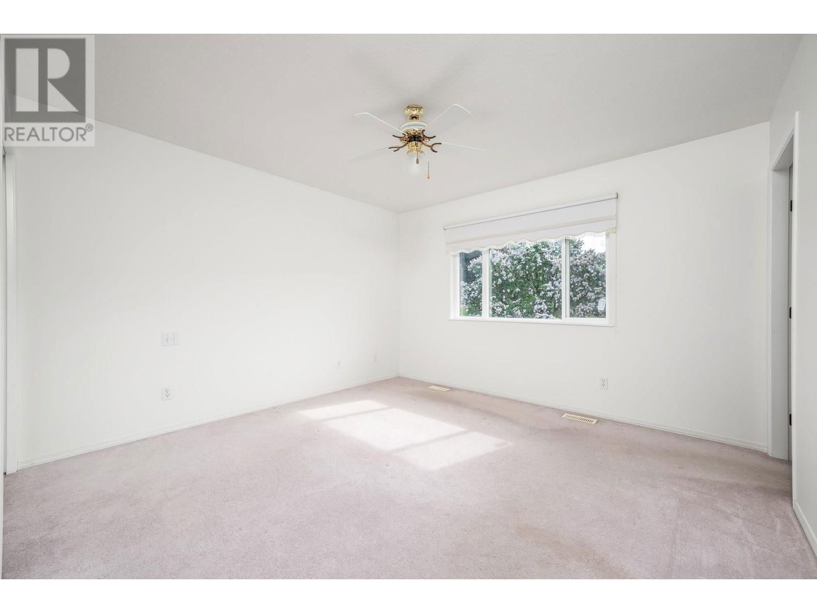 5205 21 STREET Image 18
