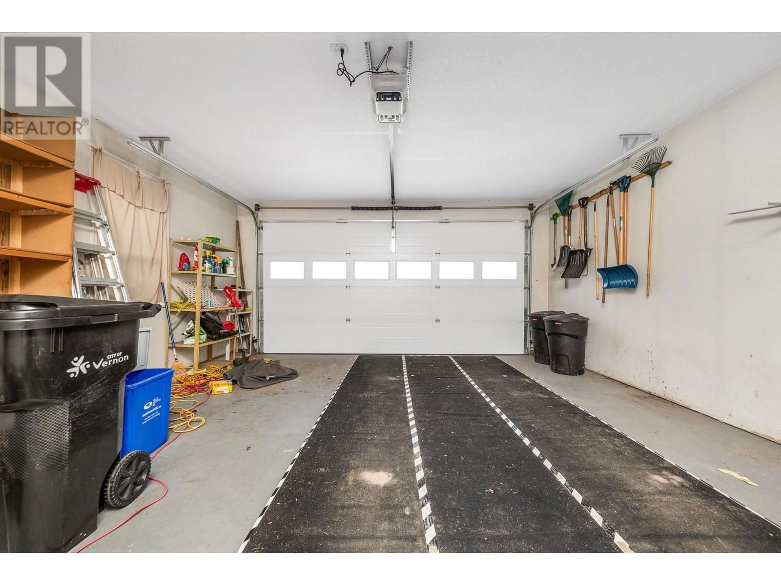 5205 21 STREET Image 29