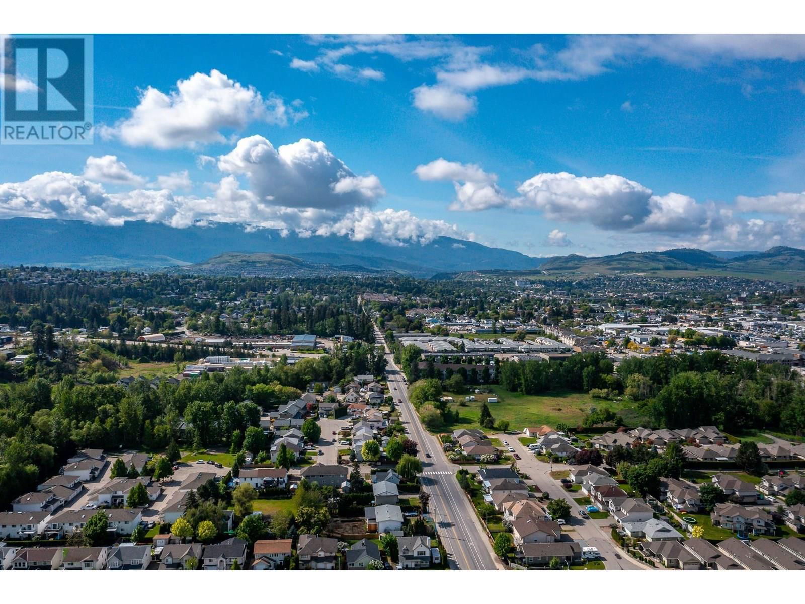 5205 21 STREET Image 45