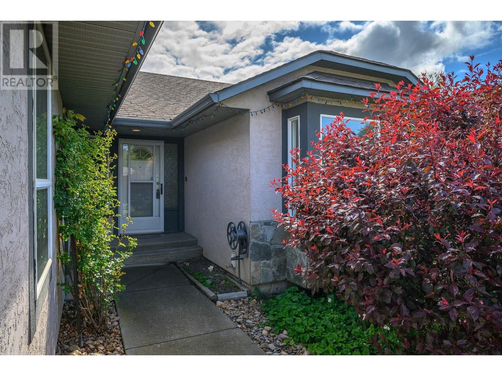 5205 21 STREET Image 5