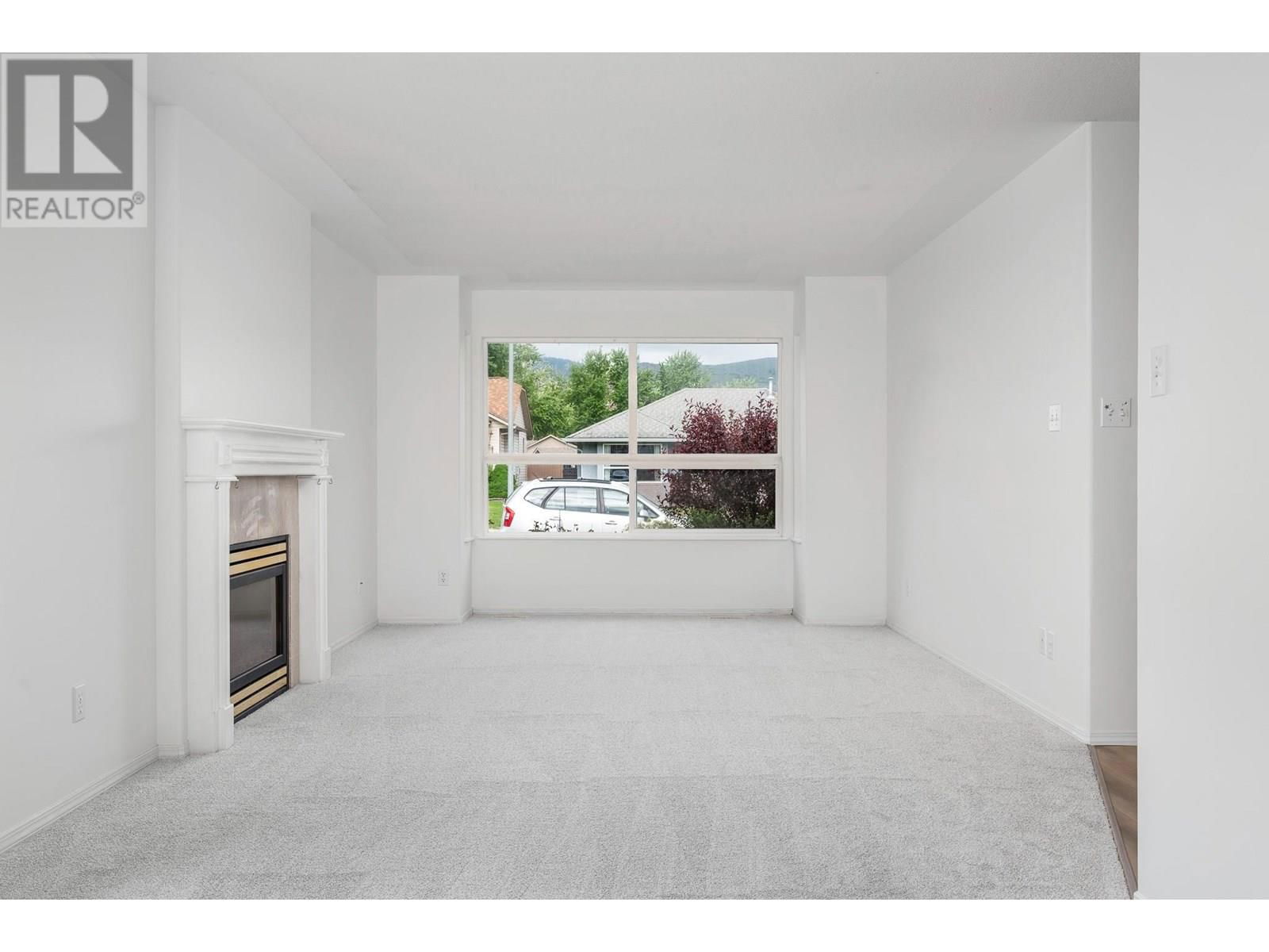 5205 21 STREET Image 8