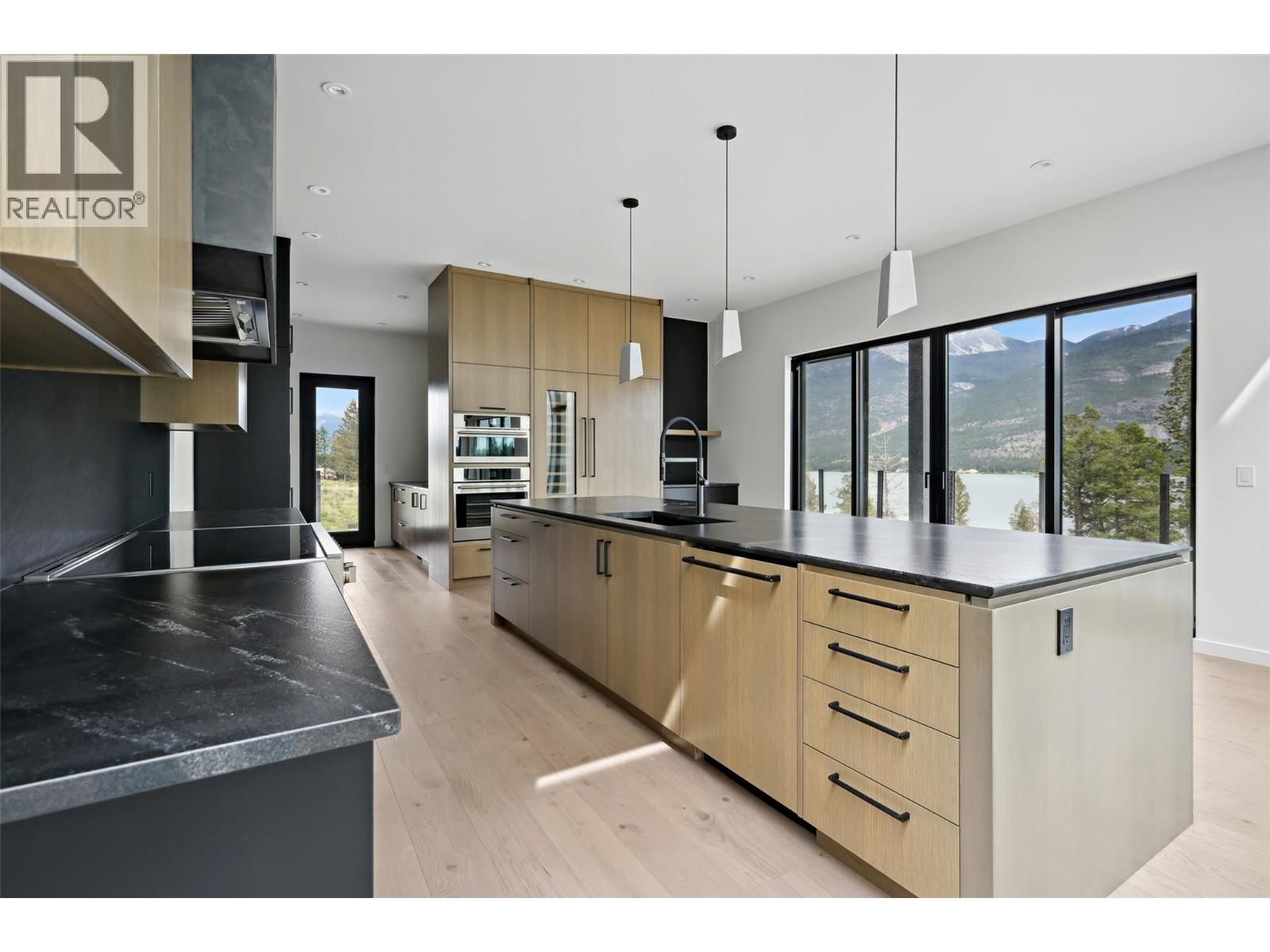 4 - 6200 COLUMBIA LAKE ROAD Image 20