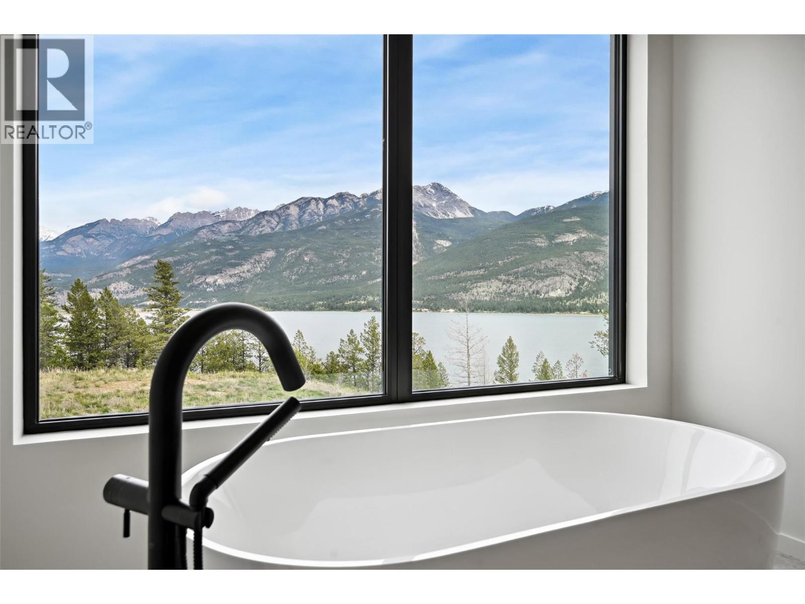 4 - 6200 COLUMBIA LAKE ROAD Image 46