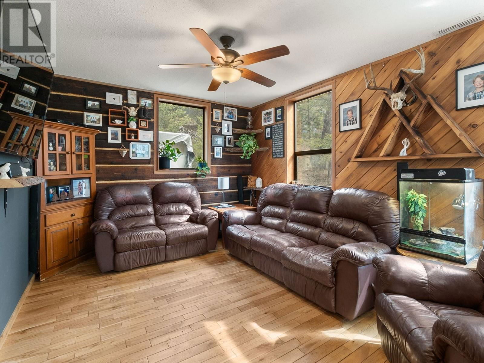 1809 CARDINAL CREEK ROAD Image 11