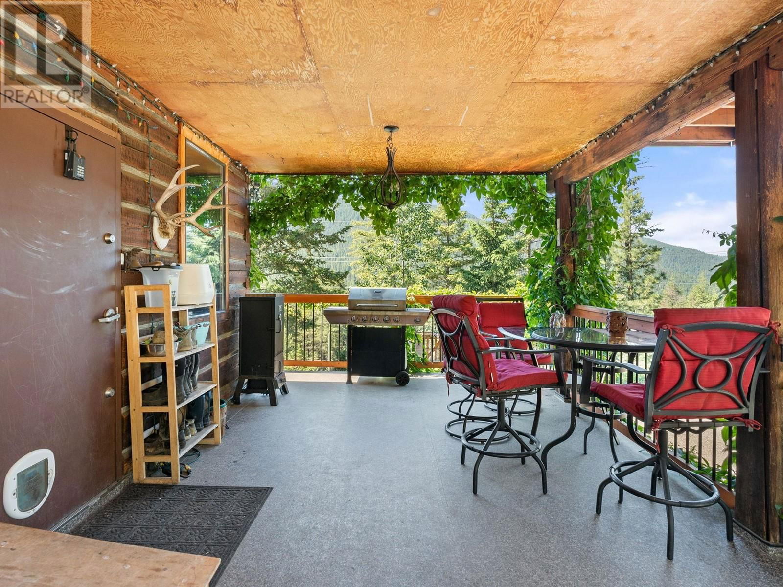 1809 CARDINAL CREEK ROAD Image 26