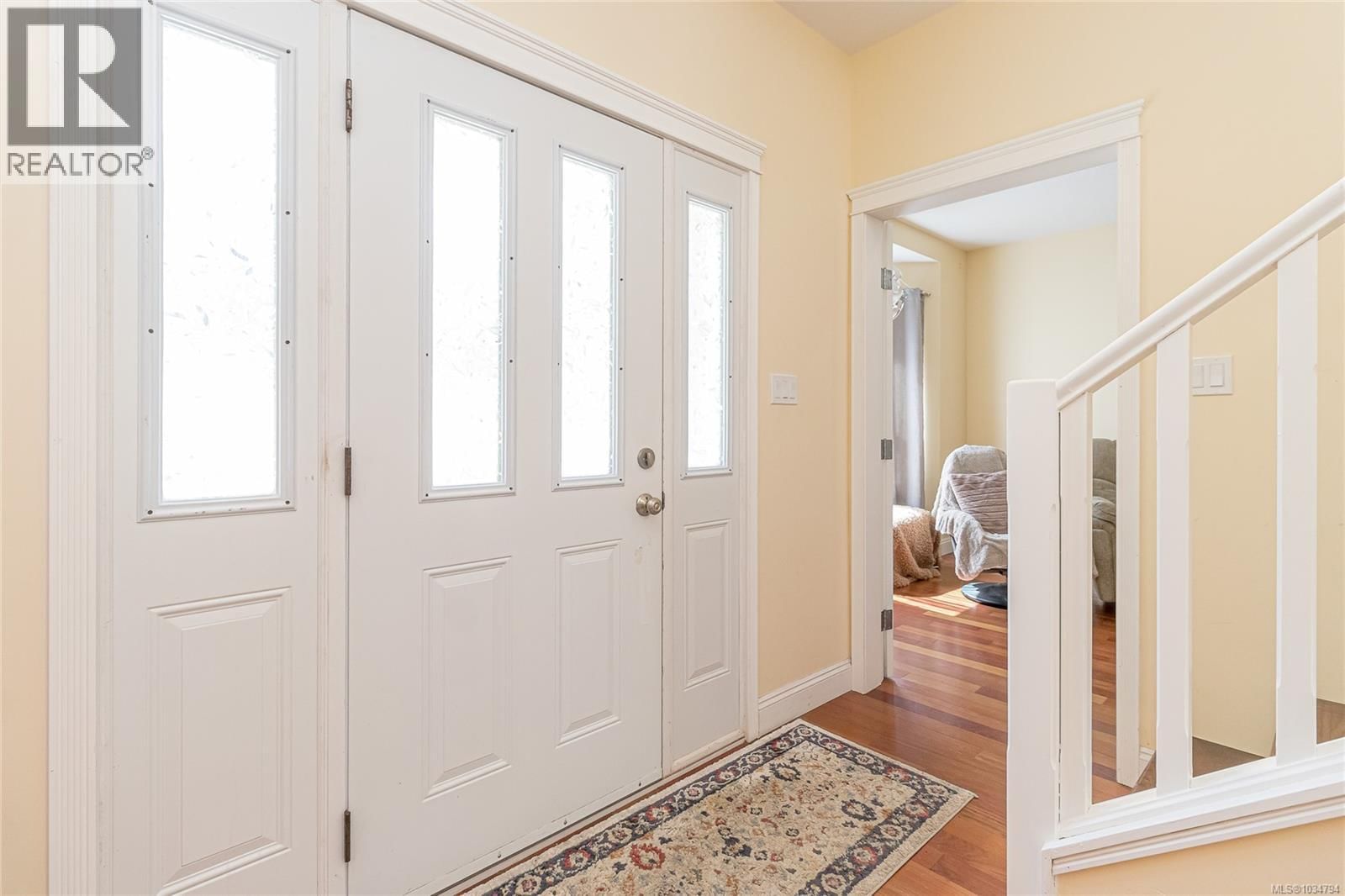 1745 Pavenham Road property photo