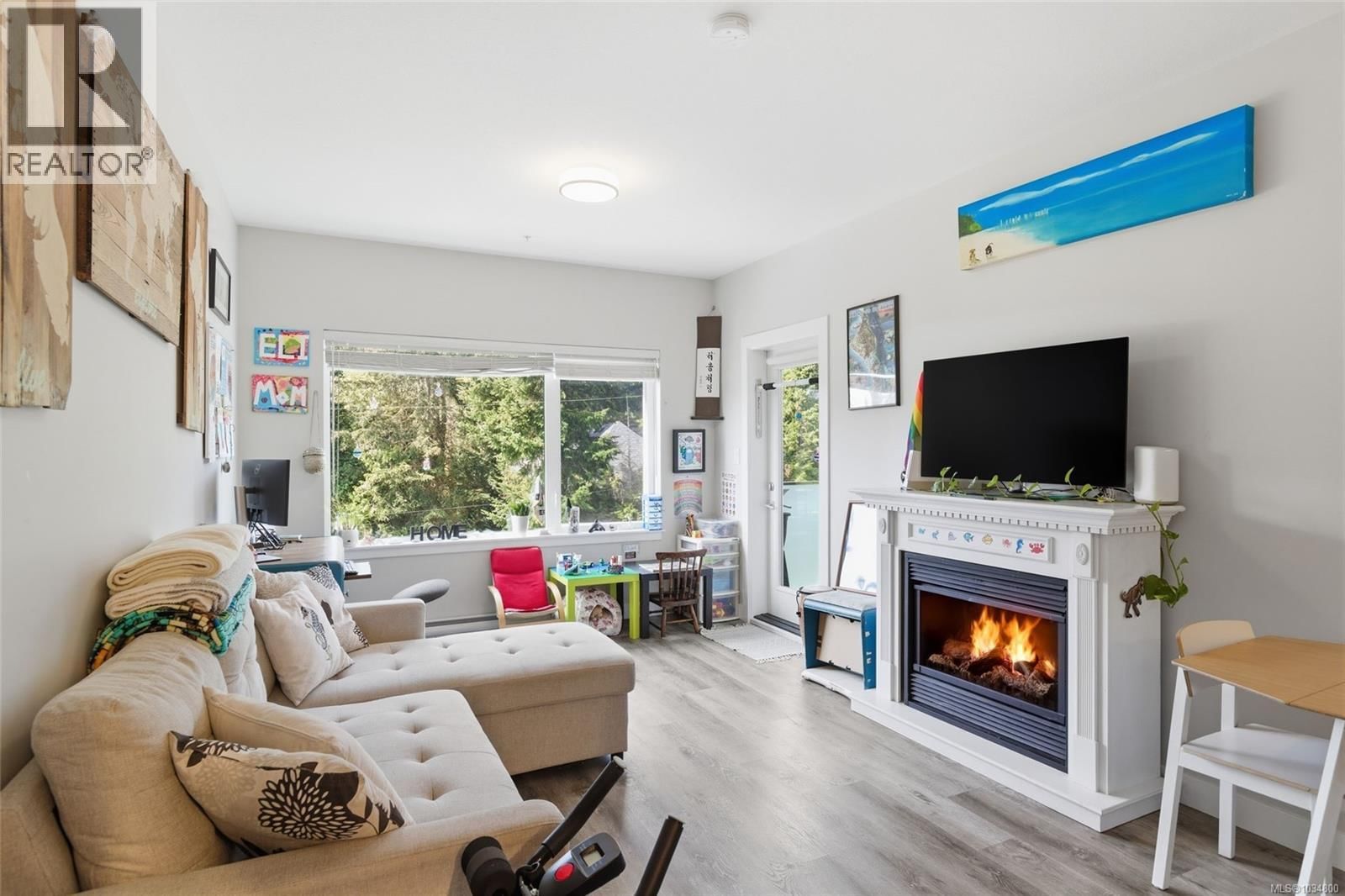 308 20 Barsby Avenue property photo