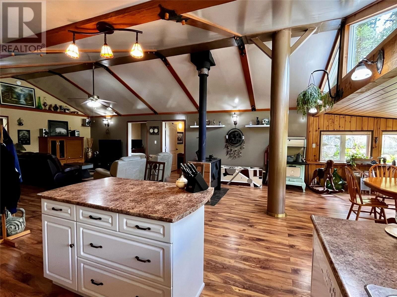7705 OMEN ROAD Image 30