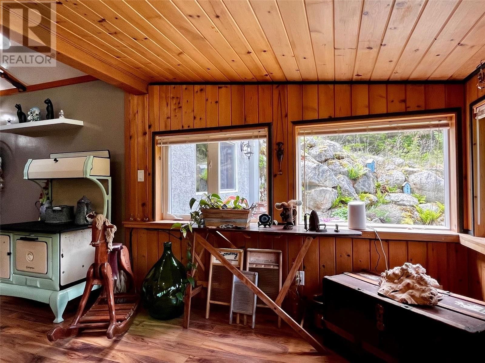 7705 OMEN ROAD Image 33