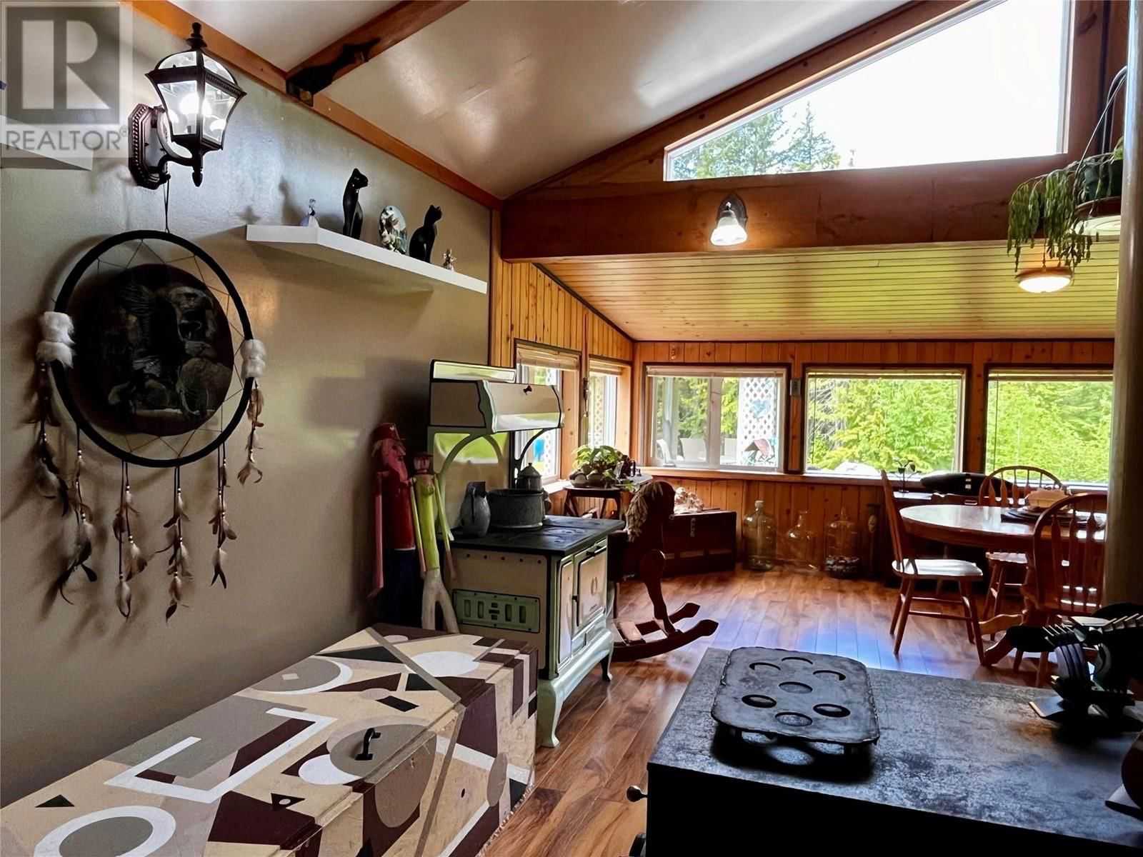 7705 OMEN ROAD Image 37