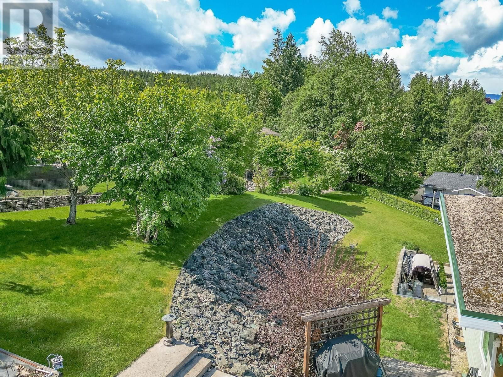 2332 MNT TUAM CRESCENT Image 66