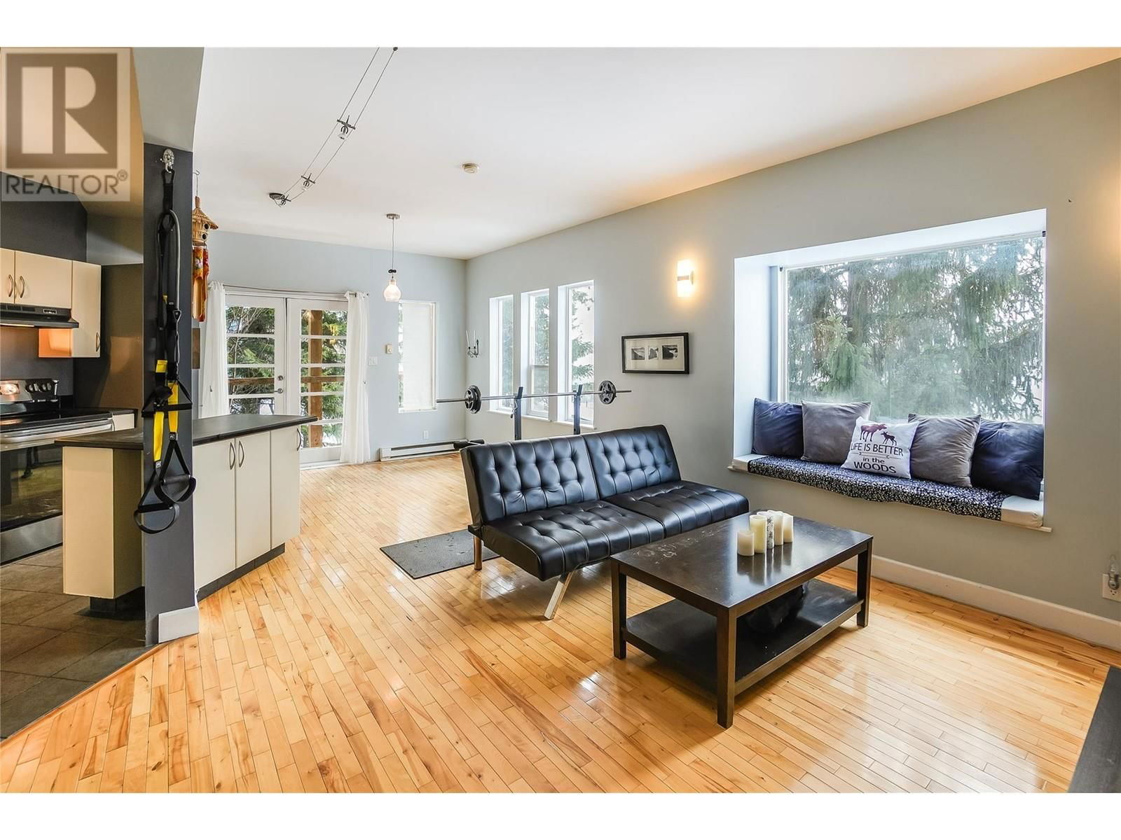 3832 AARON ROAD Image 10