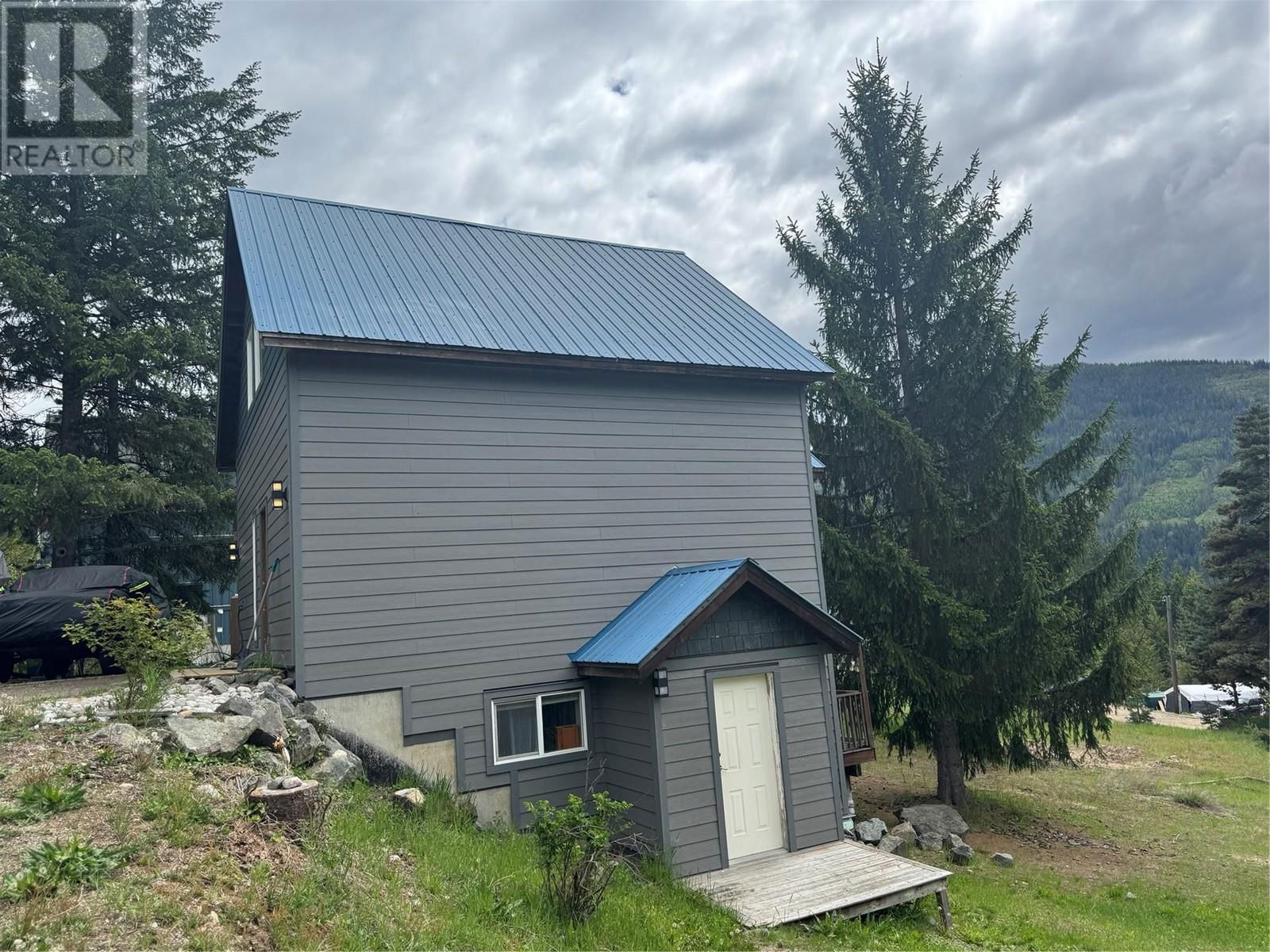 3832 AARON ROAD Image 3