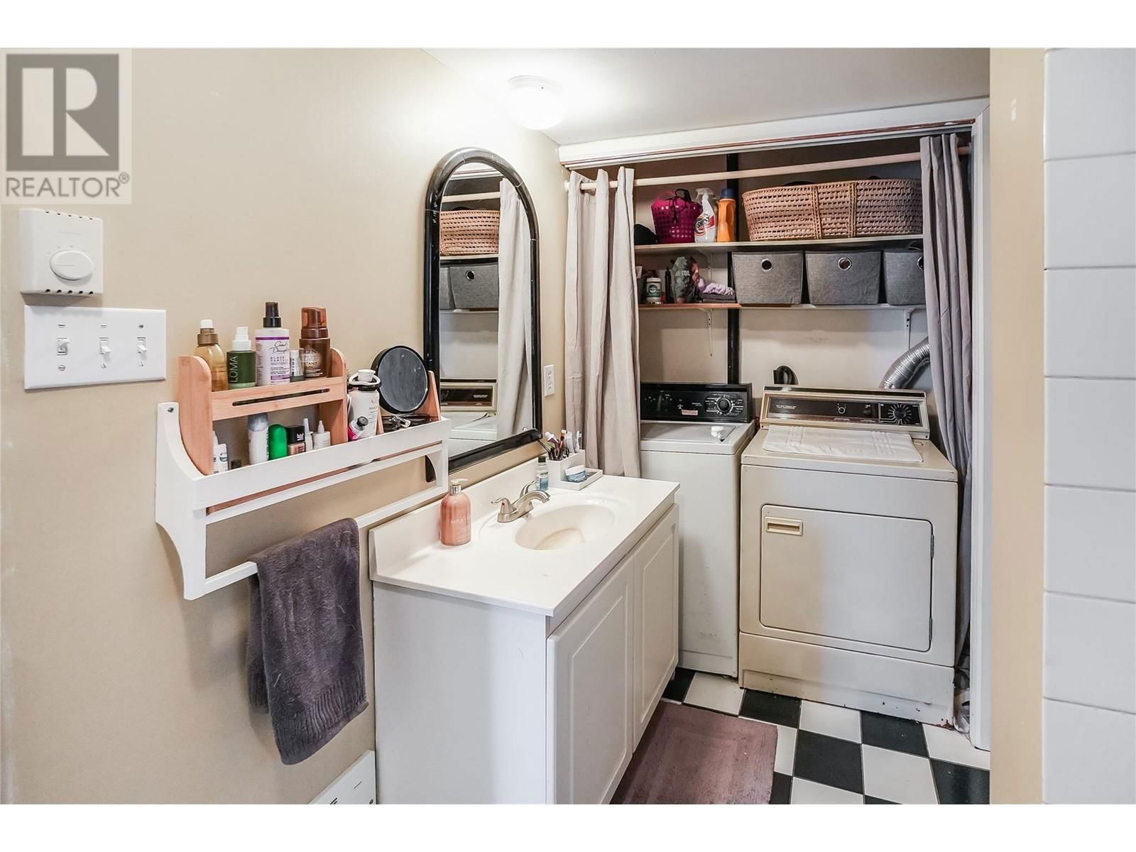 3832 AARON ROAD Image 33