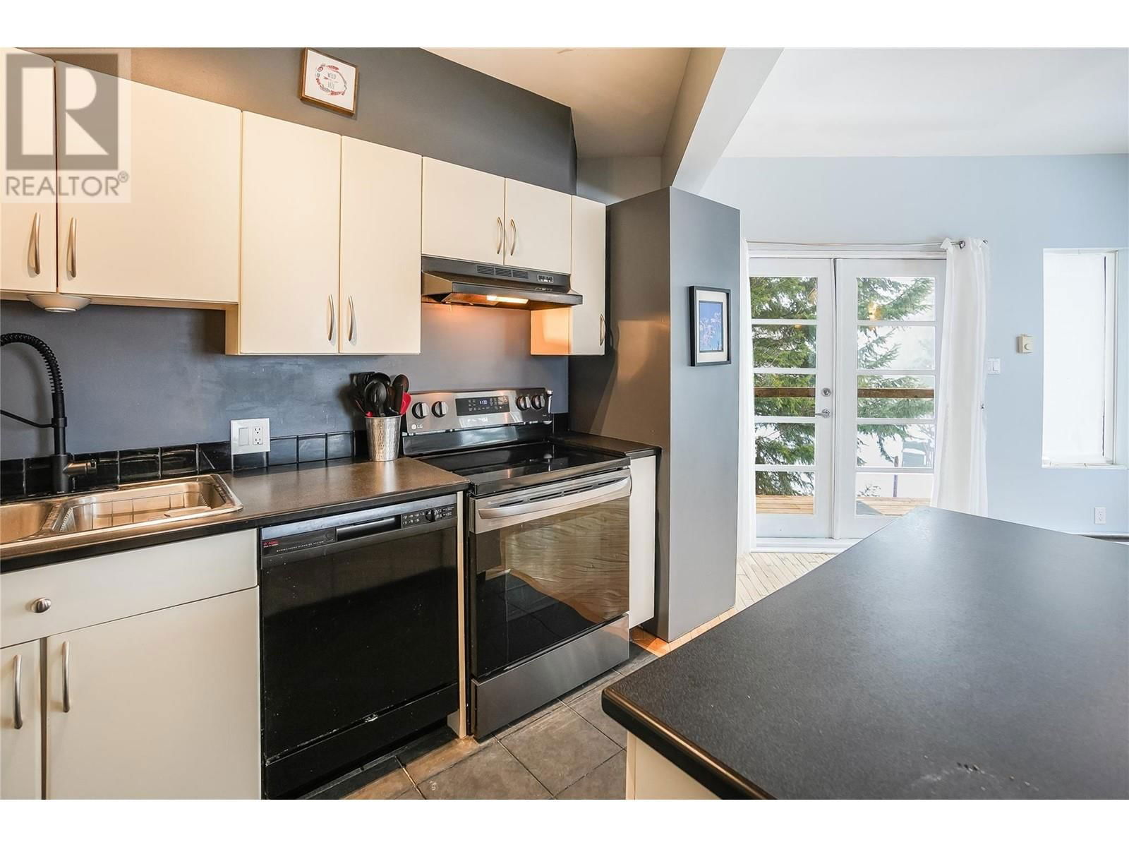 3832 AARON ROAD Image 8