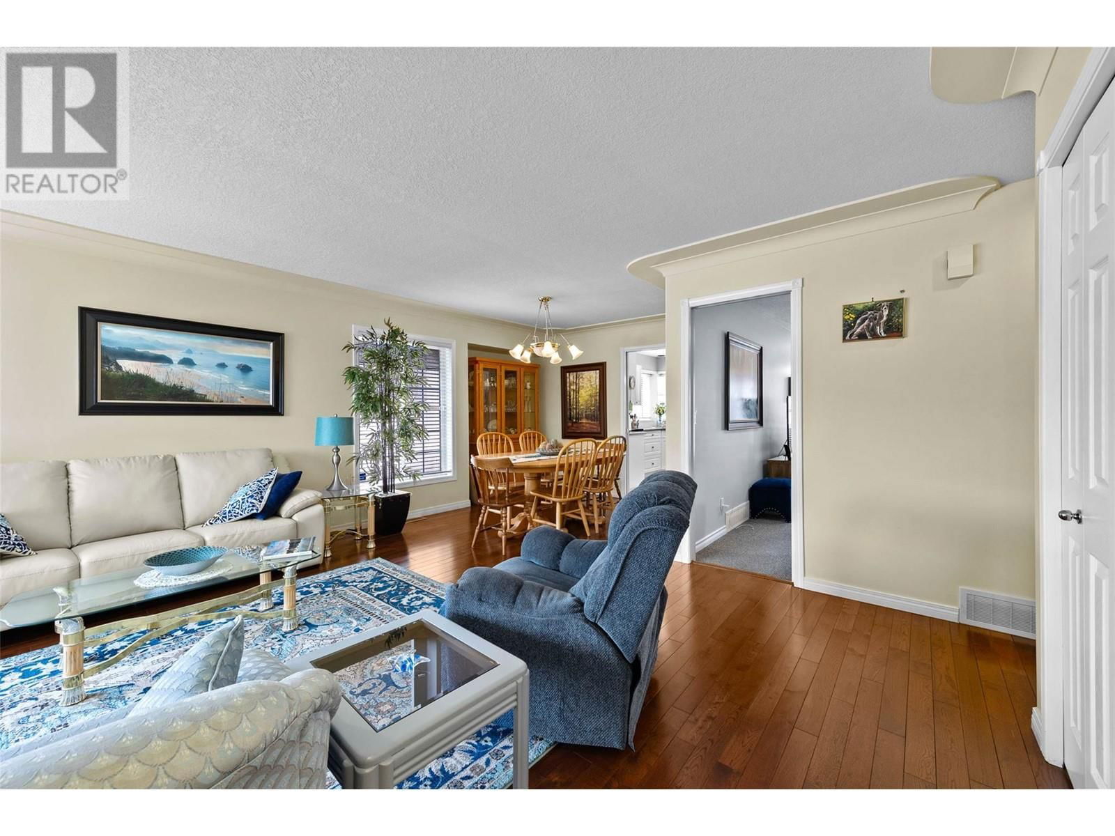 461 NUEVA WYND Image 4